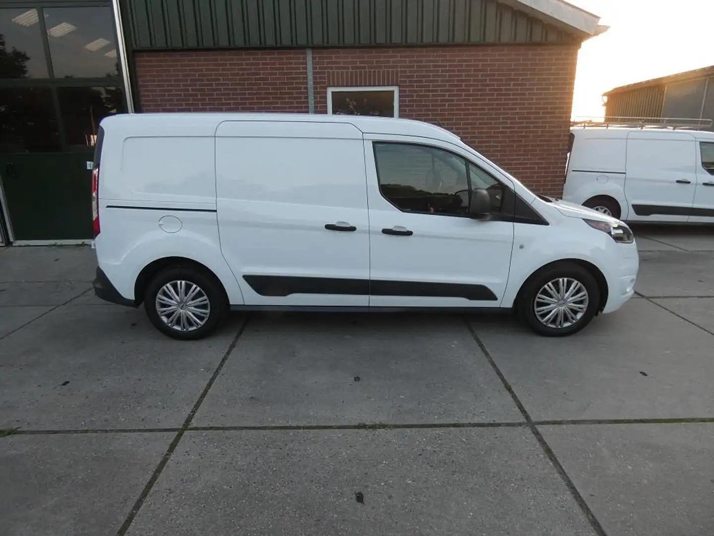 Ford Transit Connect 1.0 Ecoboost L2 Trend*airco* 3 zits* White - 2