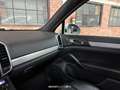 Porsche Cayenne Turbo 4.8 V8 Wit - thumbnail 36