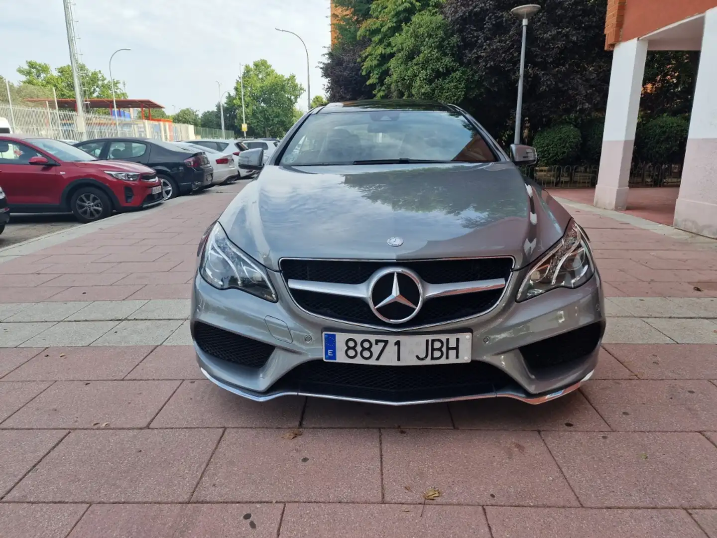 Mercedes-Benz E 250 Coupé 250CDI 7G Plus (4.75) Argent - 2