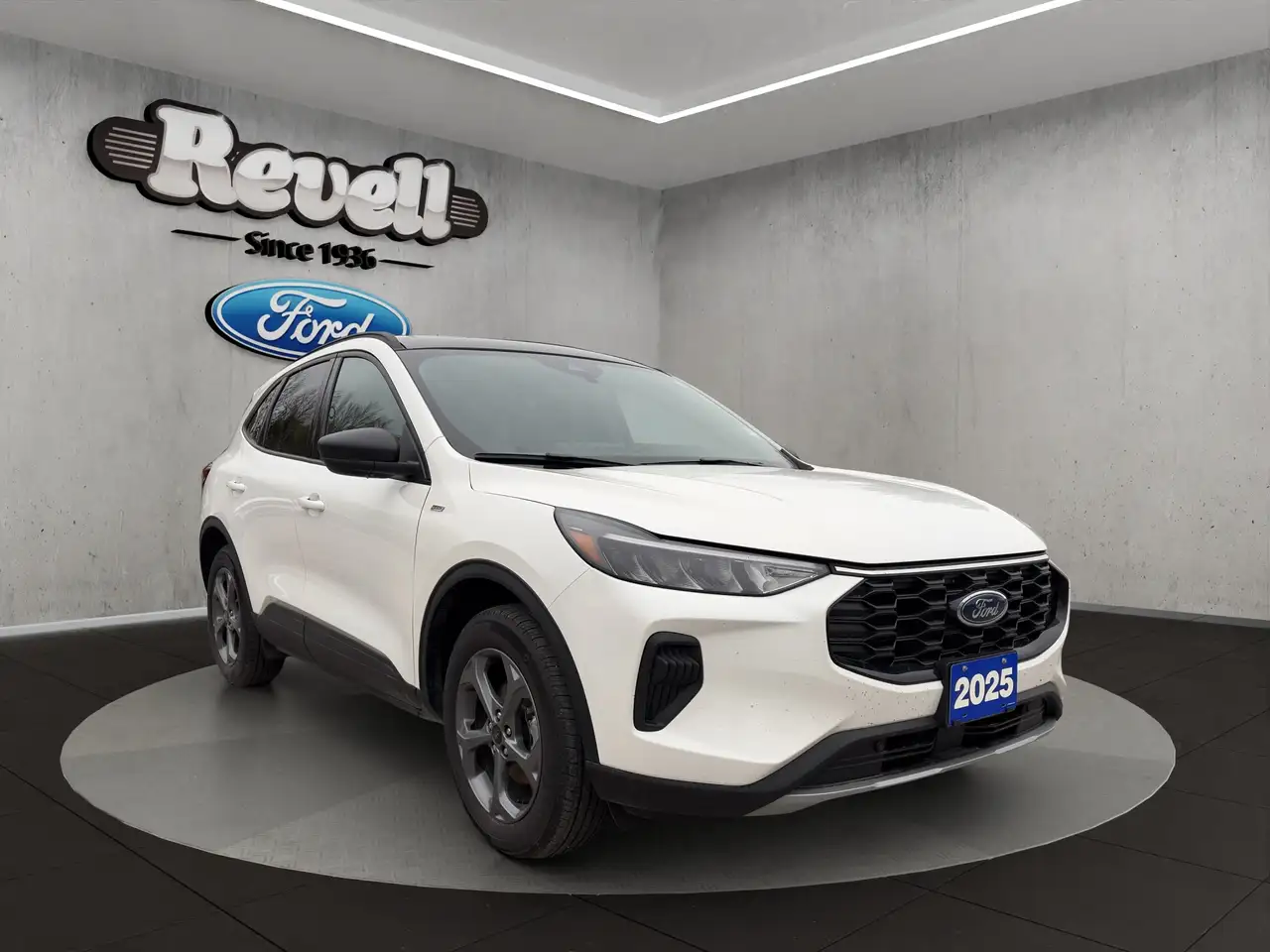 Ford Escape снимка Ford Escape