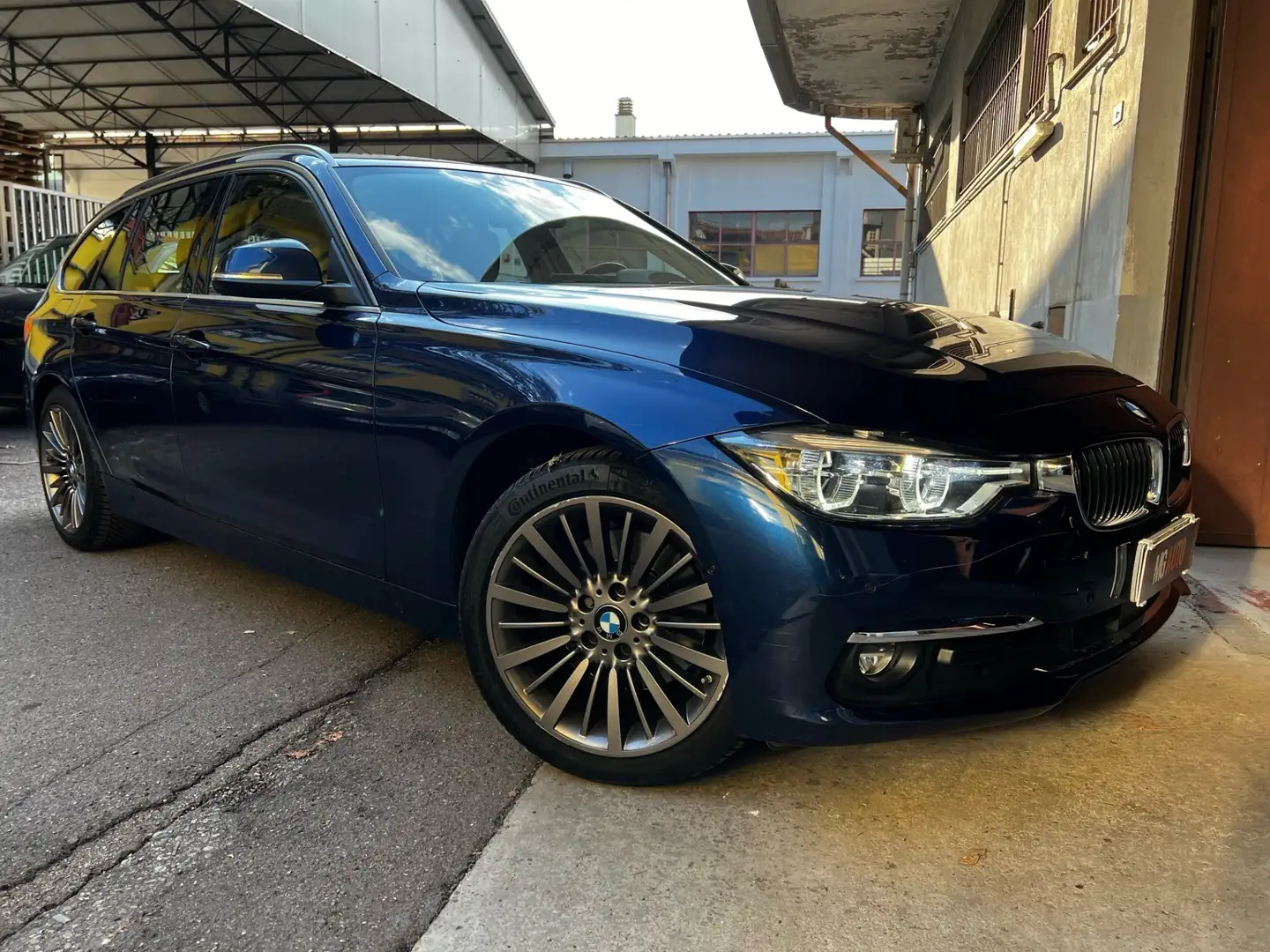 BMW 330 330dA xDrive Touring Luxury full PREZZO PROMO Bleu - 1