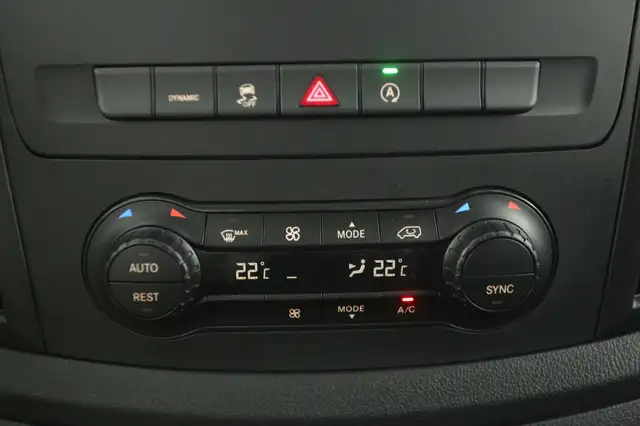 Mercedes-Benz Vito view 15