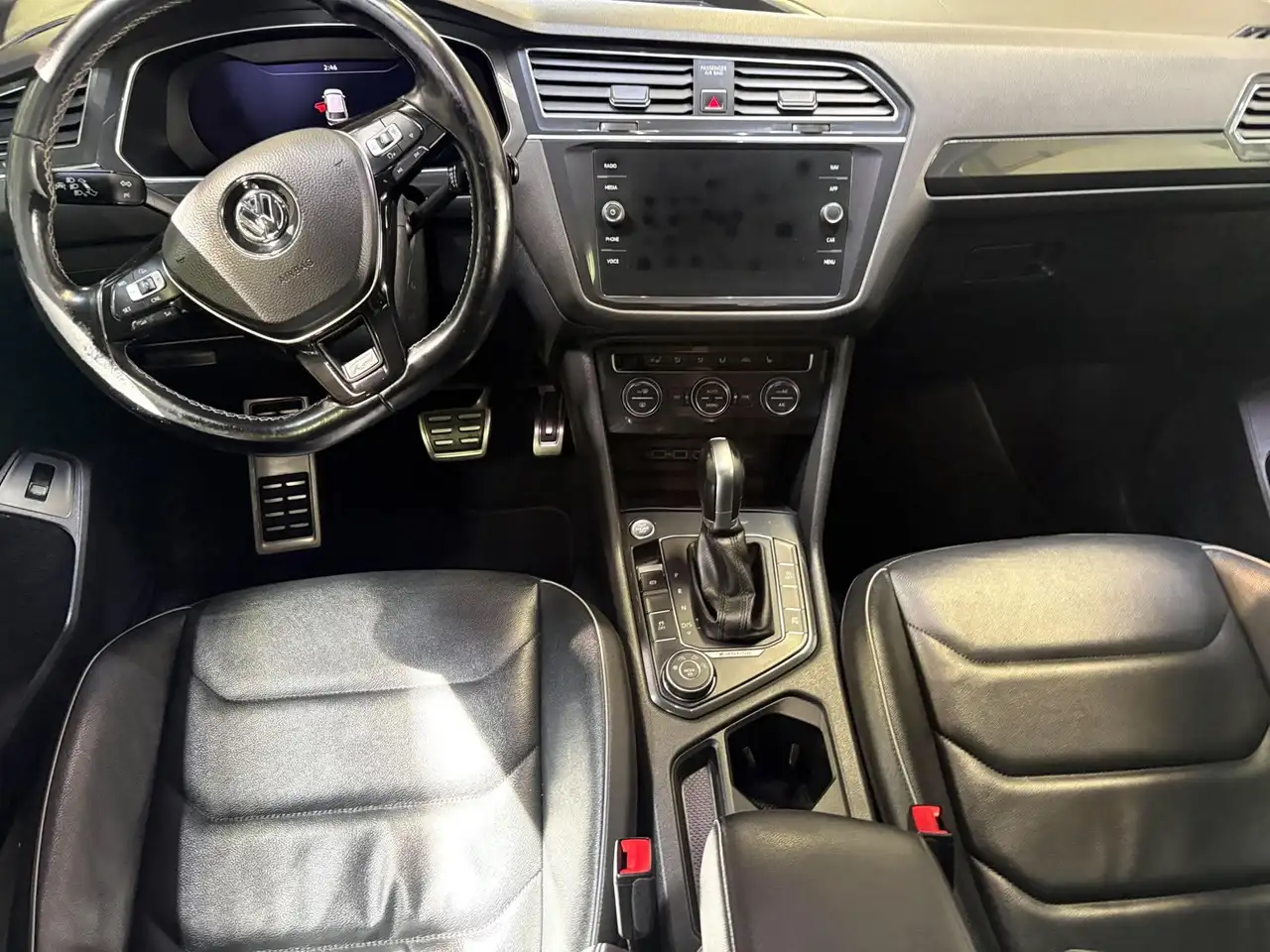 Volkswagen Tiguan снимка Volkswagen Tiguan