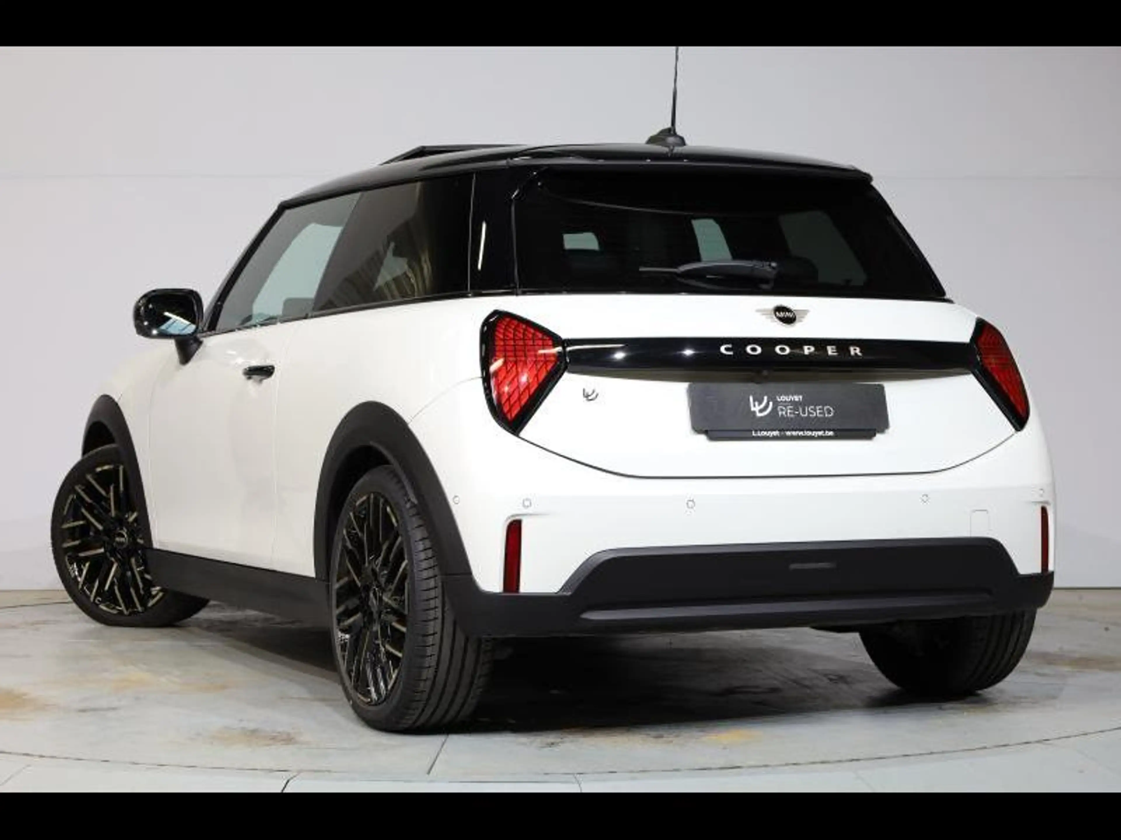MINI Cooper C — photo 5