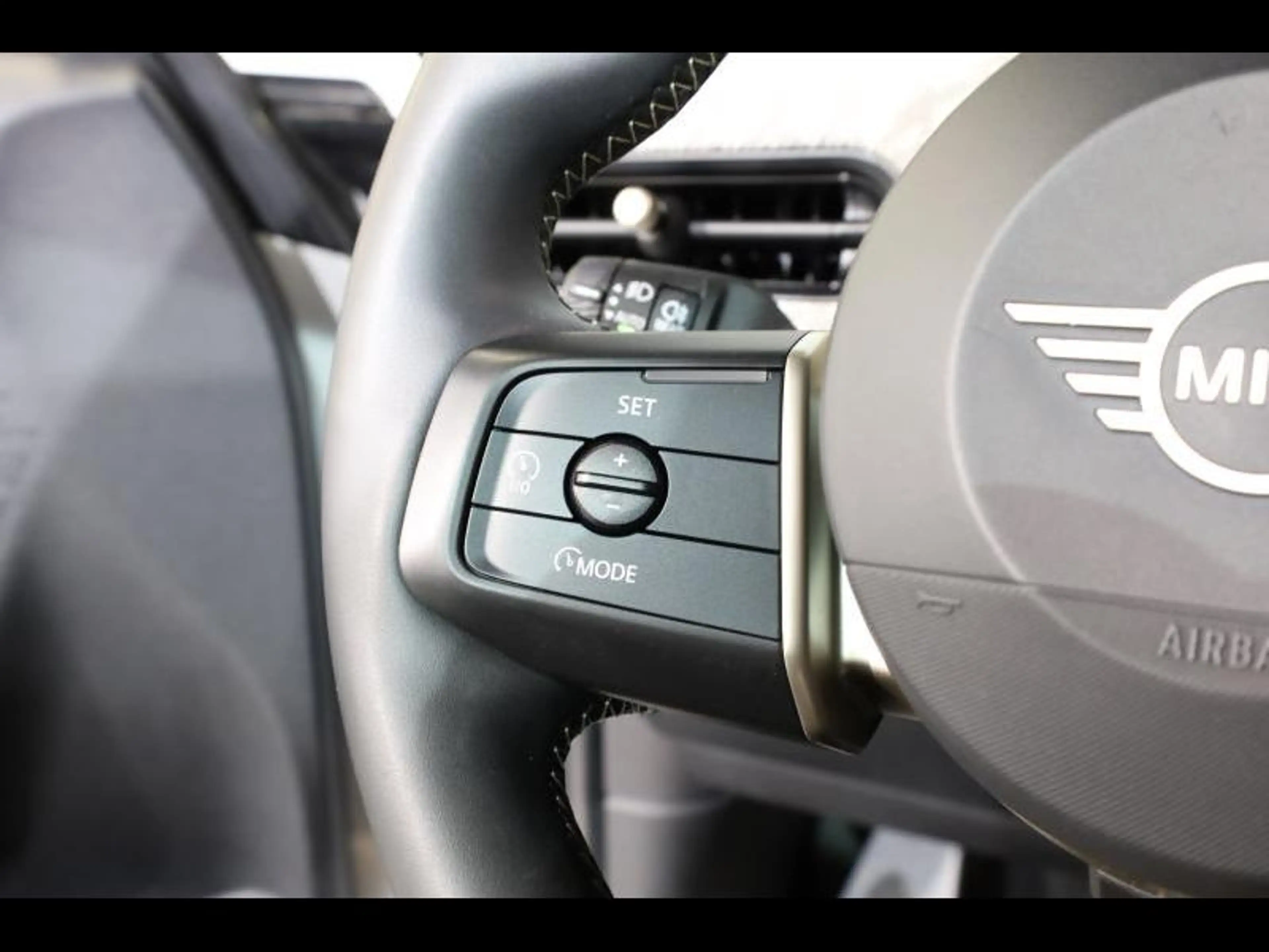 MINI Cooper C — photo 13