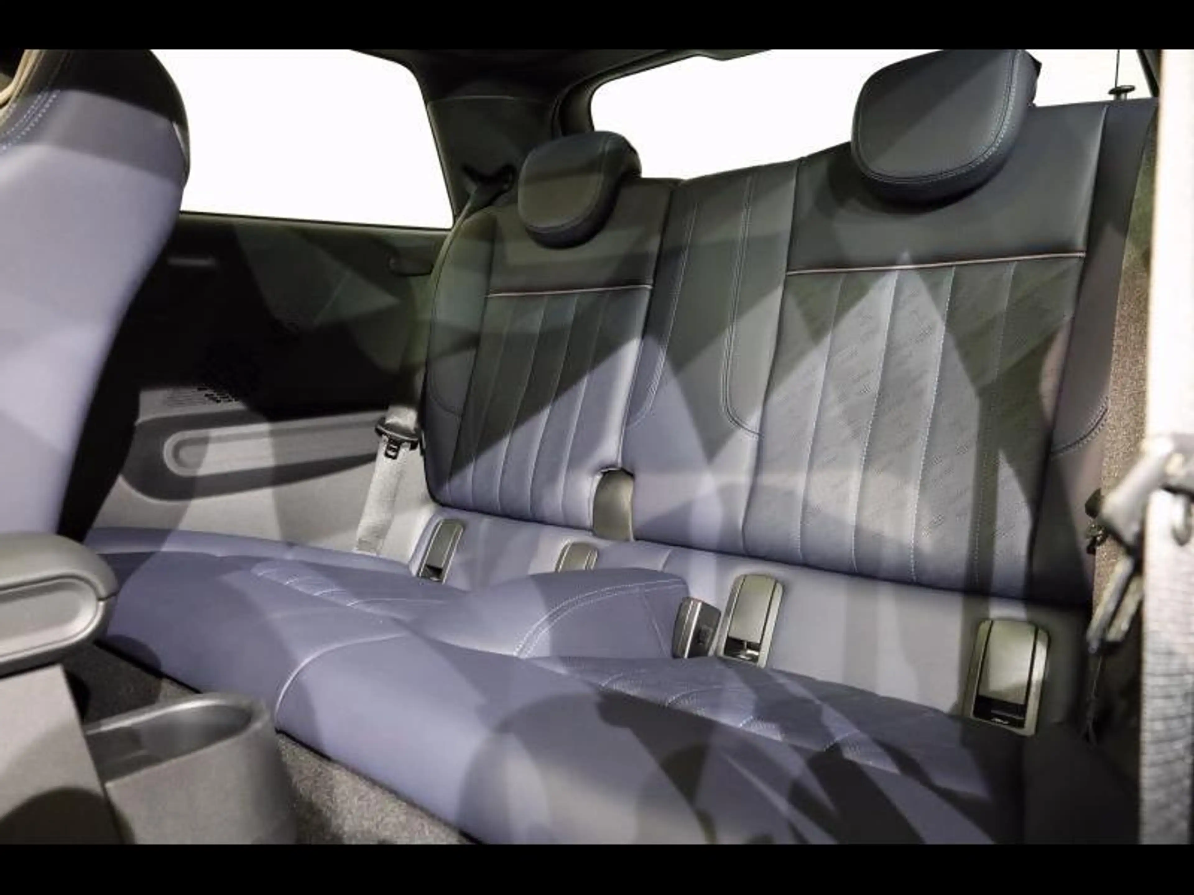 MINI Cooper C — photo 10