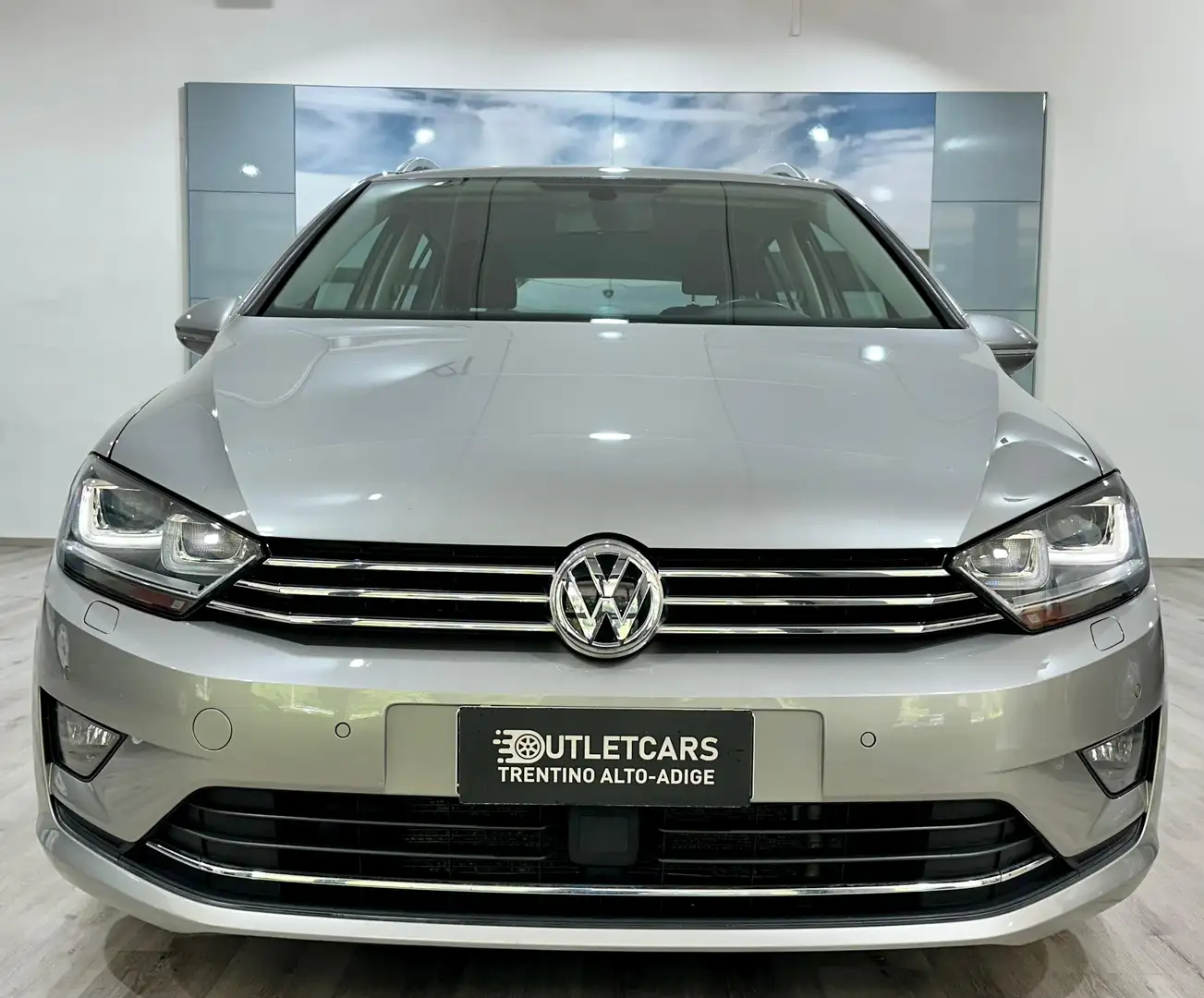Volkswagen Golf Sportsvan Sportsvan 1.6 tdi Highline 110cv dsg 1proprietario Argento - 2