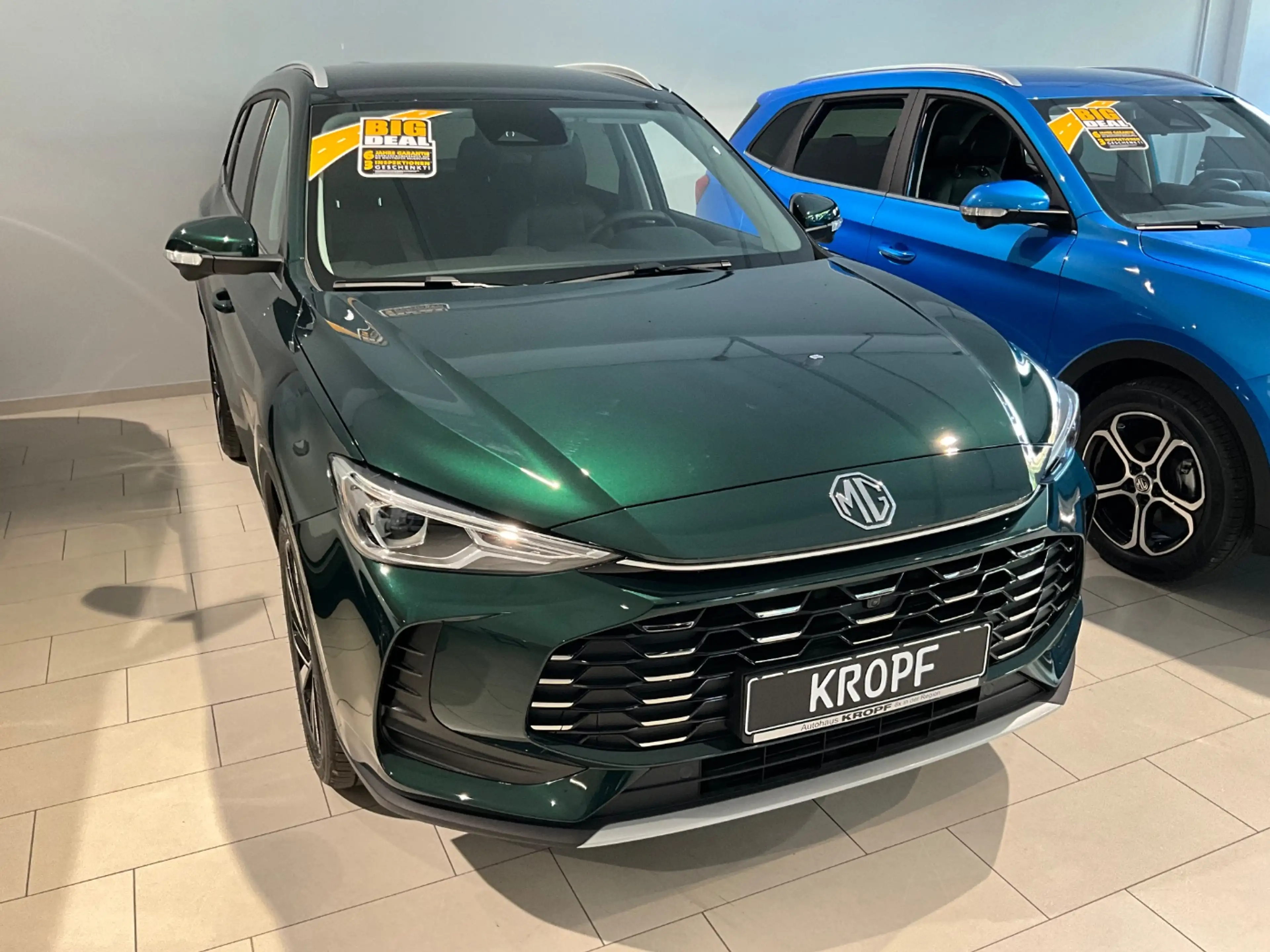 MG ZS Hybrid+ Luxury 360Grad,SHZ,PDC,Keyless,Autom. — photo 3