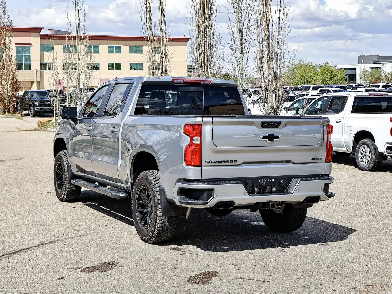Chevrolet Silverado 1500 снимка Chevrolet Silverado 1500