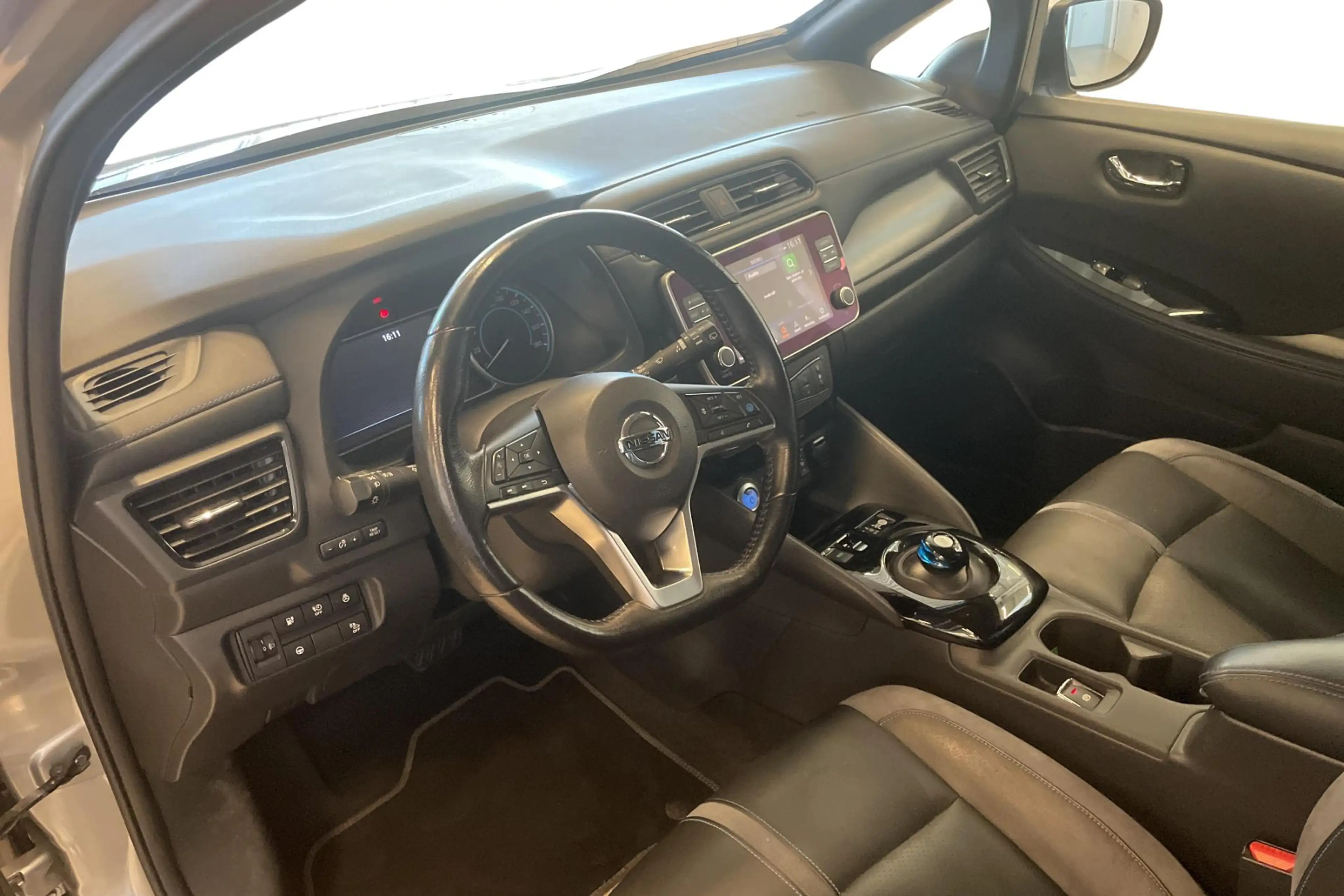 Nissan Leaf Tekna 62kWh — photo 11