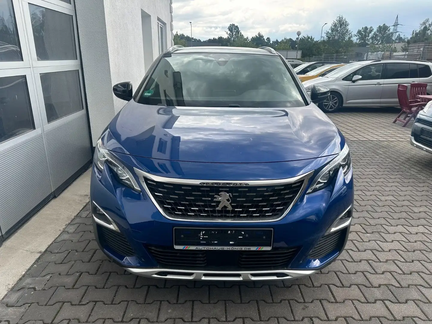 Peugeot 3008 GT Line Blue-HDI Automatik Blau - 2