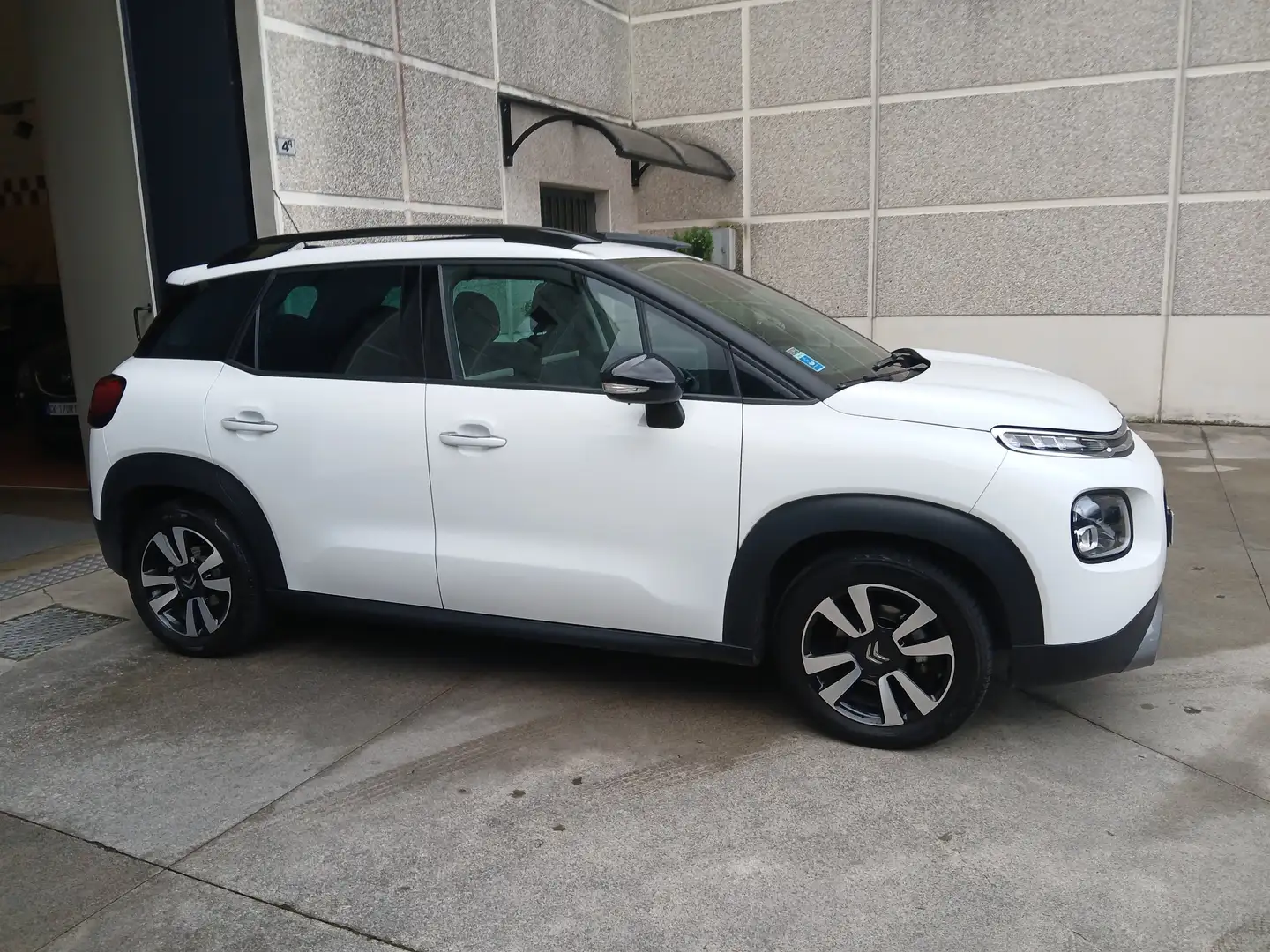 Citroen C3 C3 Aircross I 2018 1.2 puretech Shine 82cv Bianco - 2