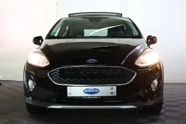 Ford Fiesta view 9