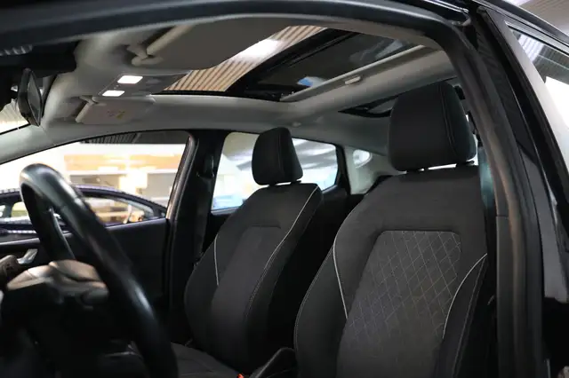 Ford Fiesta view 11