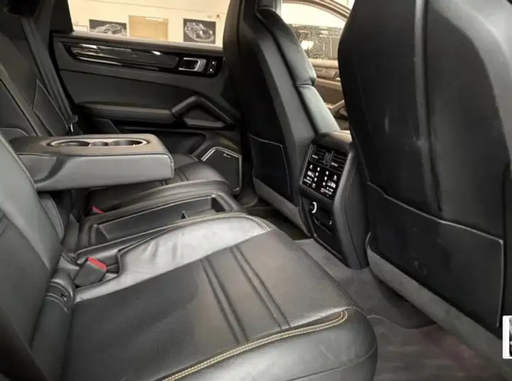 Porsche Cayenne 2022, foto 10