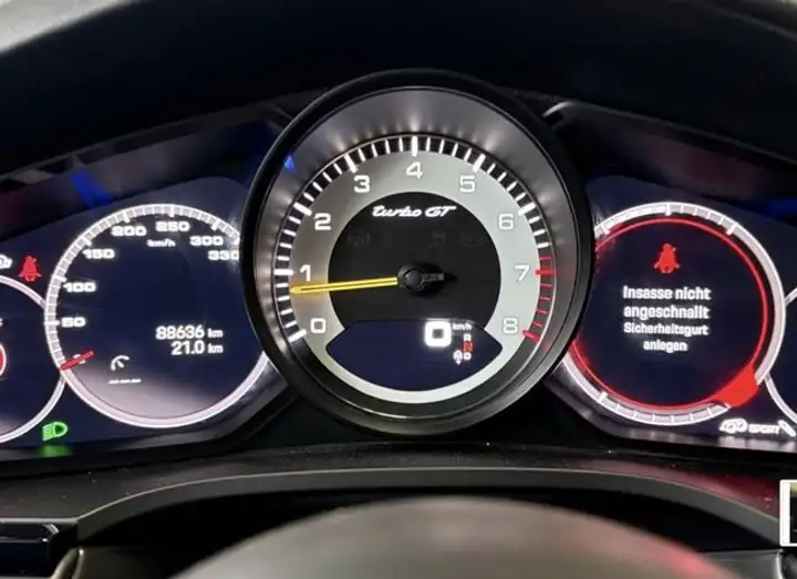 Porsche Cayenne 2022, foto 18