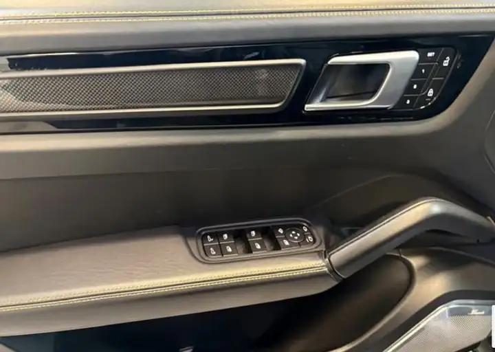 Porsche Cayenne 2022, foto 20