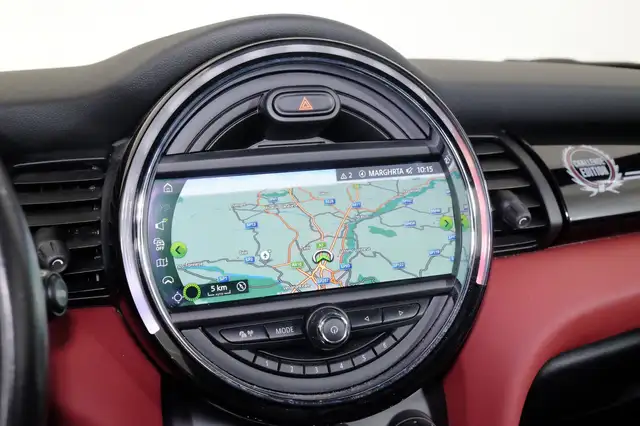 MINI Hatch view 12