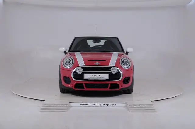 MINI Hatch view 3