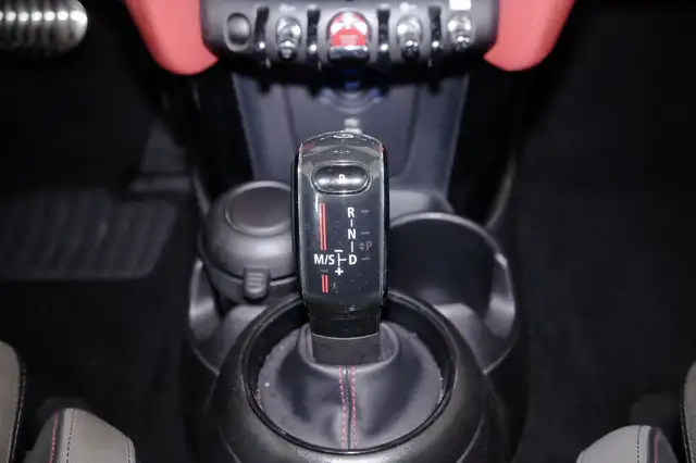 MINI Hatch view 11
