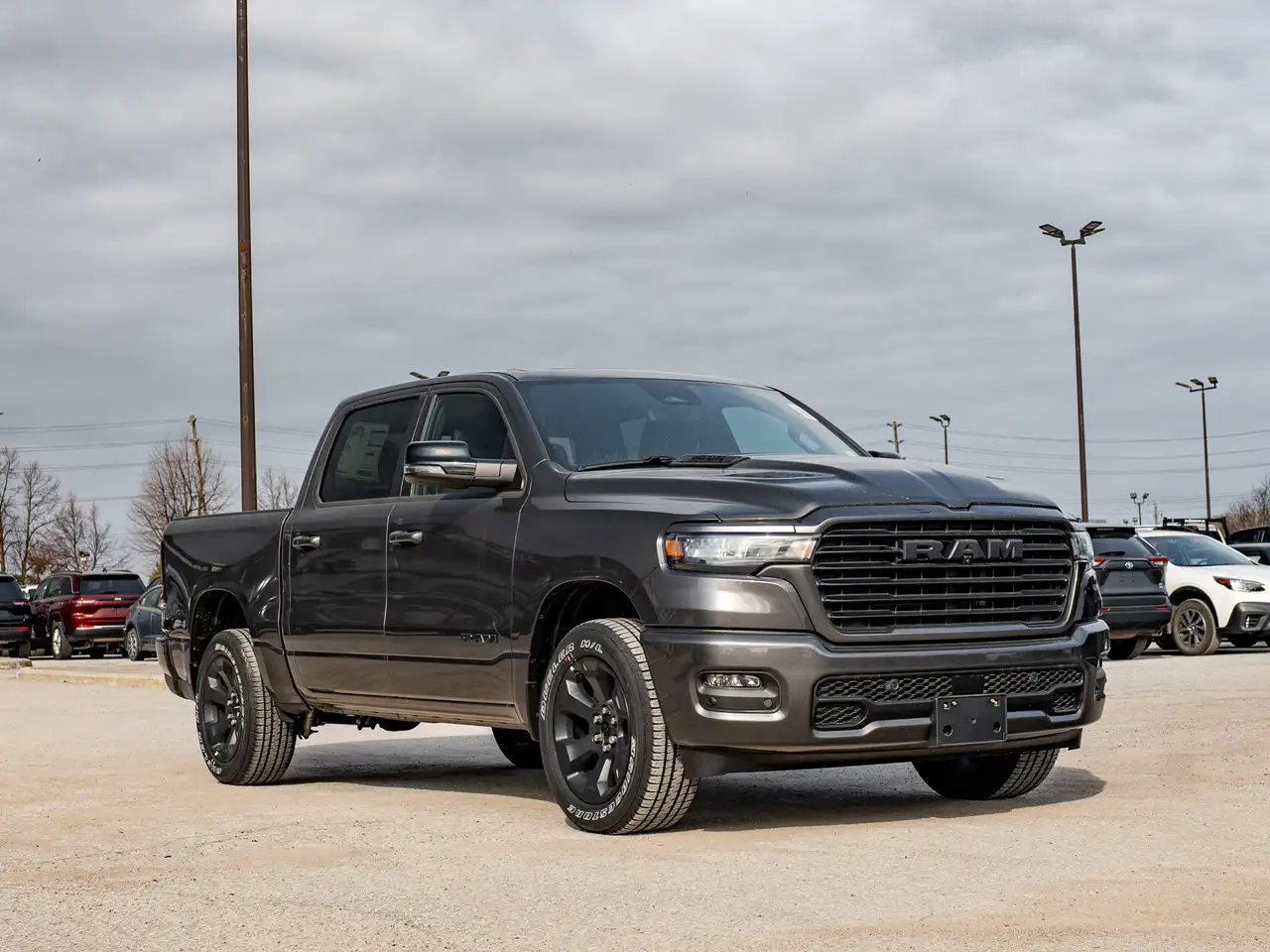 RAM 1500 снимка RAM 1500