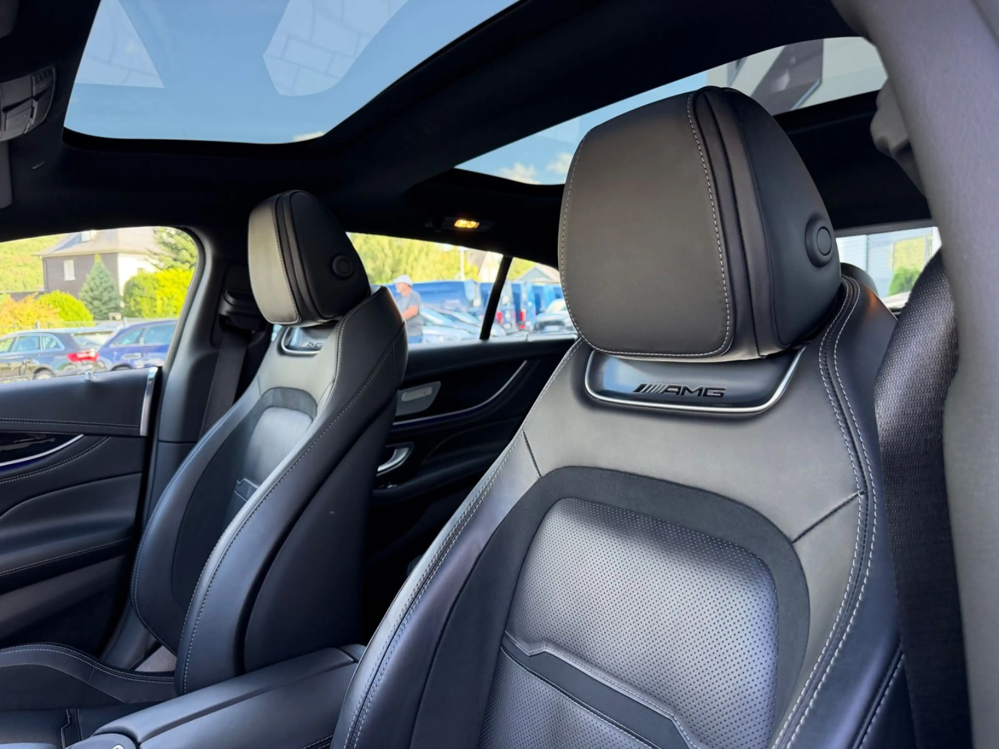 Mercedes-Benz AMG GT 53 4Matic+/Pano/Burmester/Head Up — photo 14