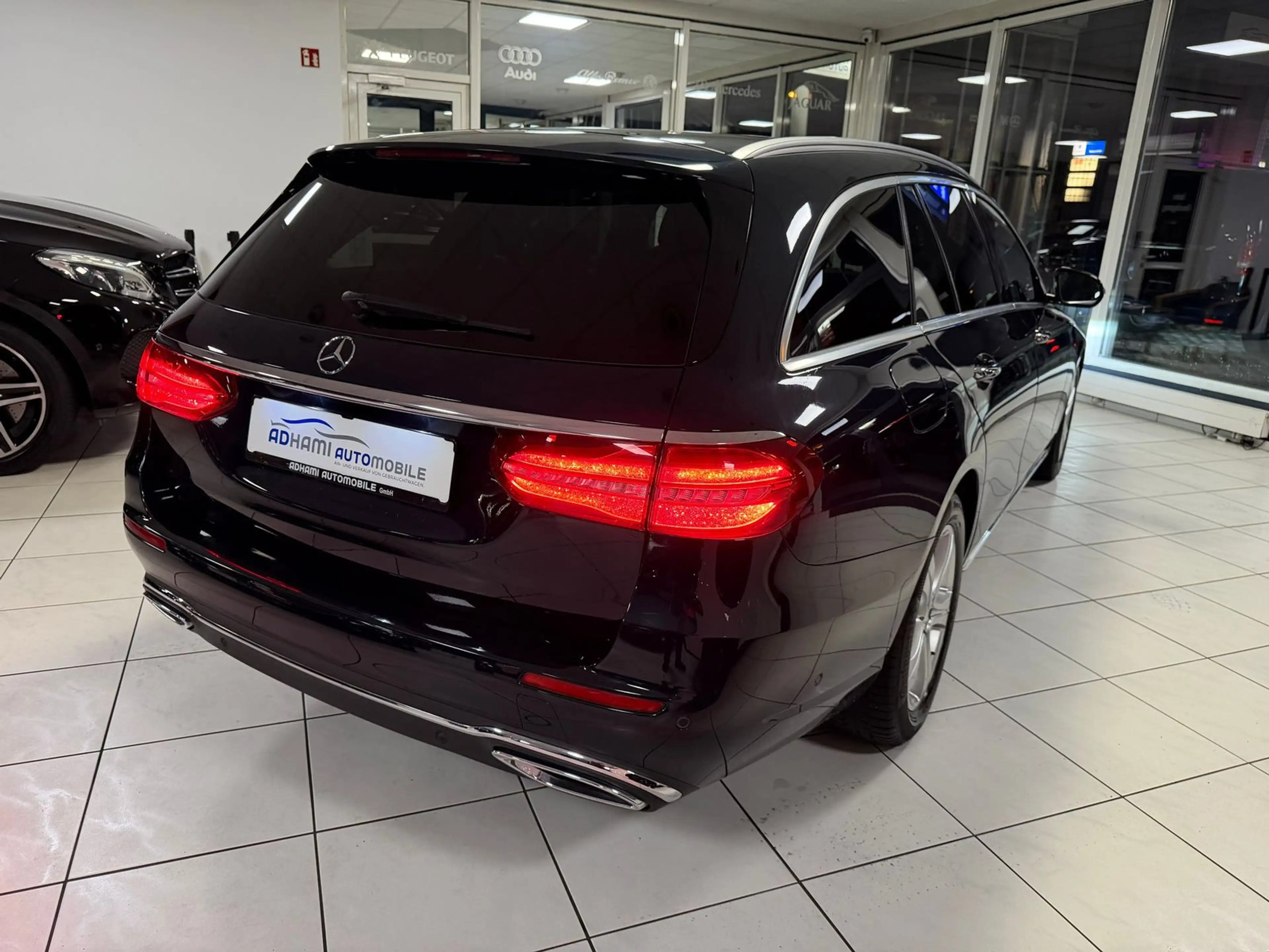 Mercedes-Benz E 220 d T BURMESTER WIDESCREEN AVANTGARDE TRAUM — photo 5