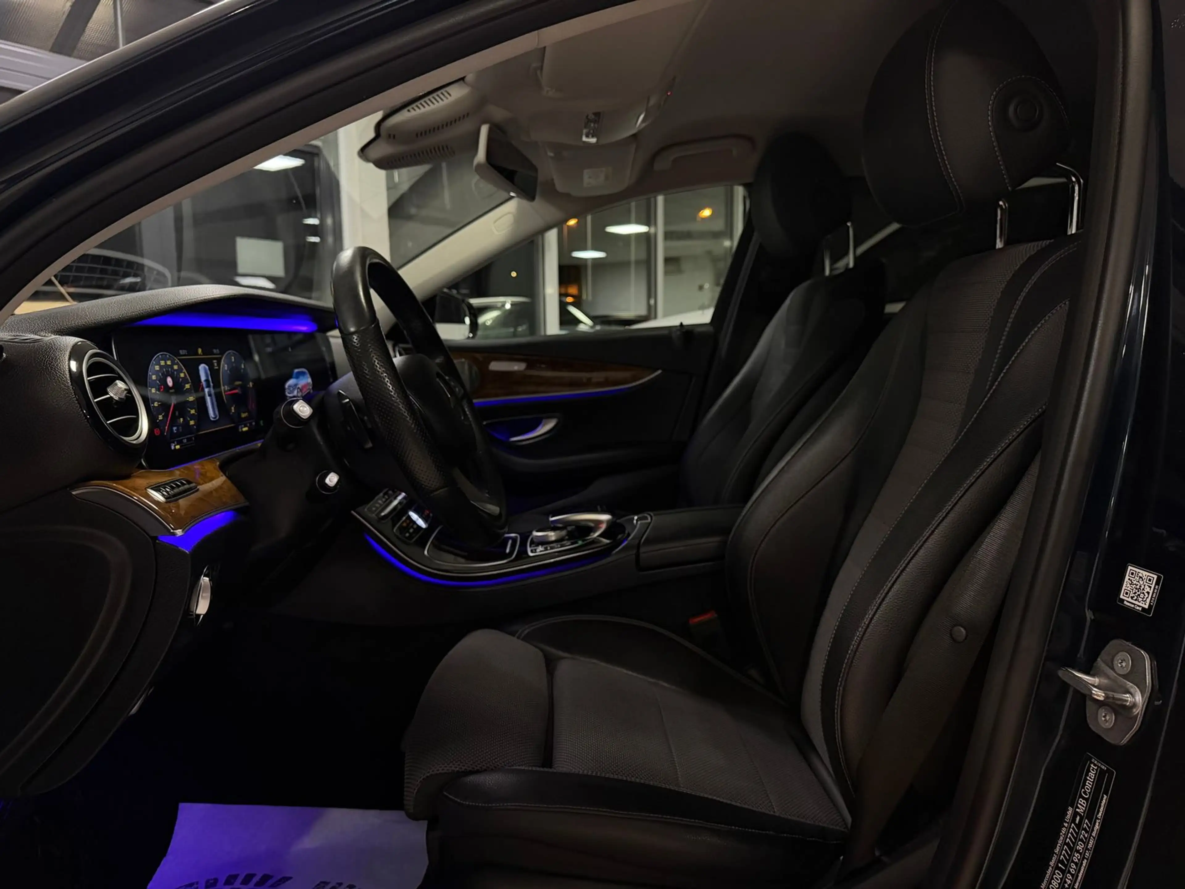 Mercedes-Benz E 220 d T BURMESTER WIDESCREEN AVANTGARDE TRAUM — photo 24