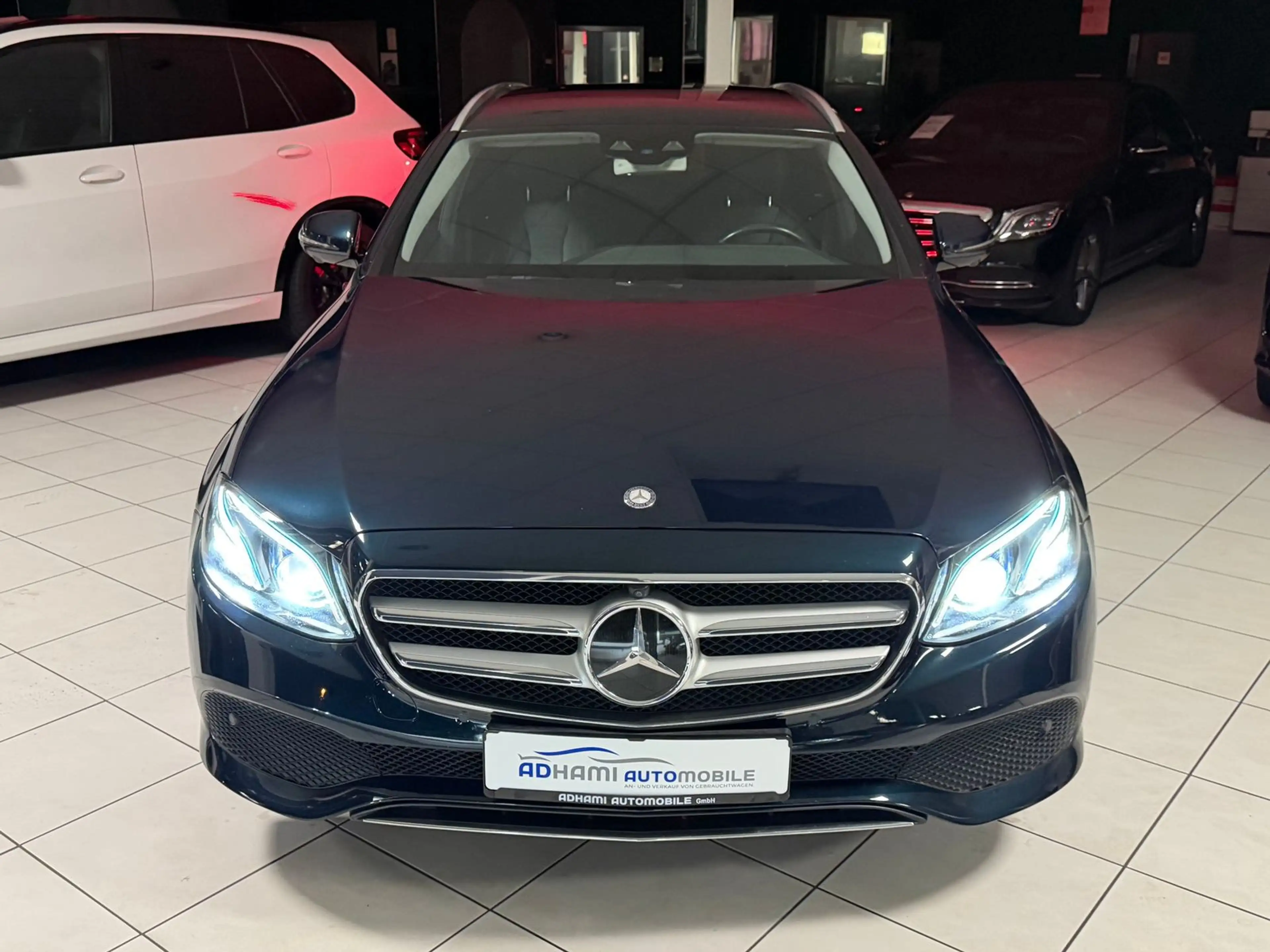 Mercedes-Benz E 220 d T BURMESTER WIDESCREEN AVANTGARDE TRAUM — photo 2