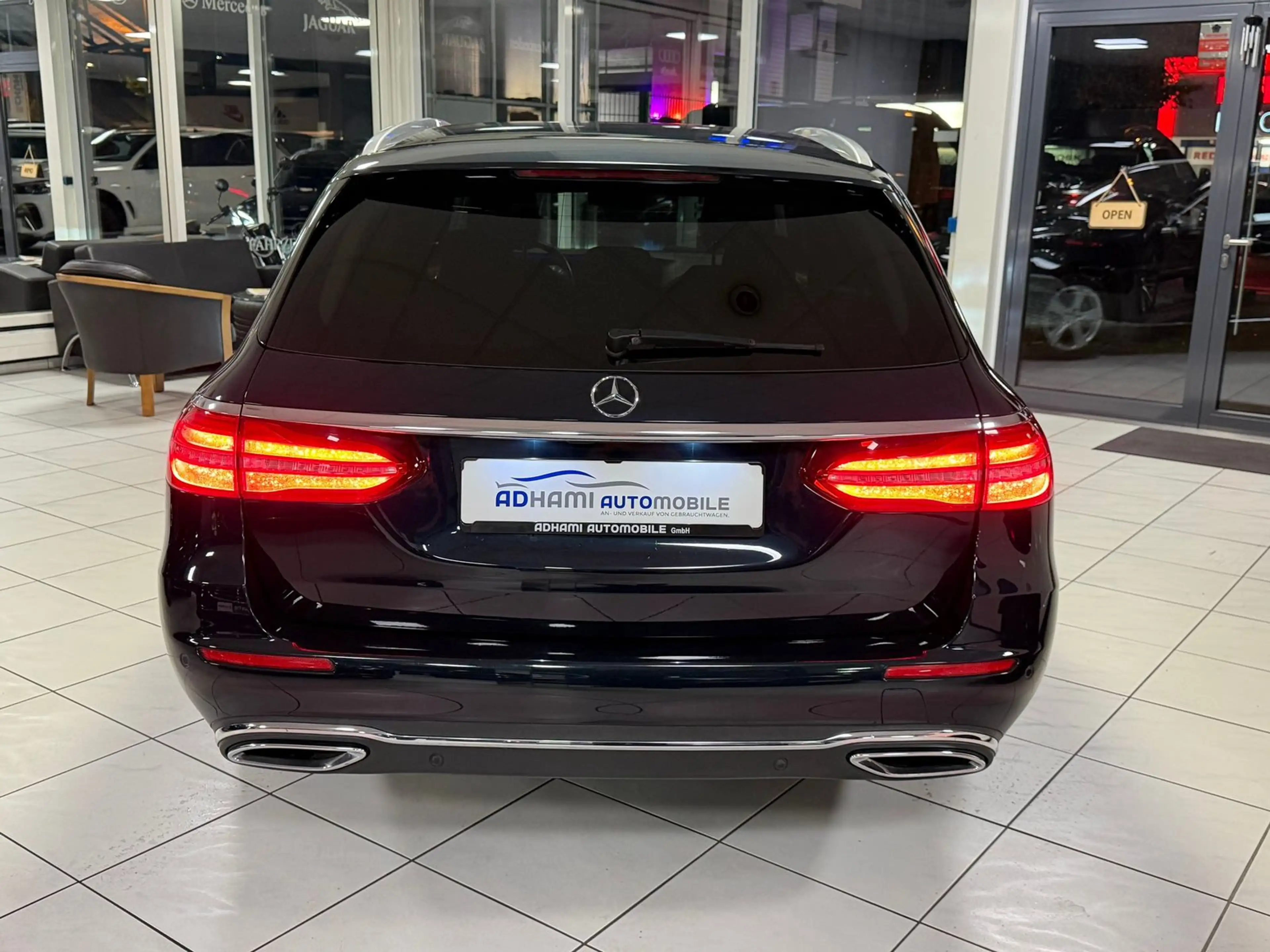 Mercedes-Benz E 220 d T BURMESTER WIDESCREEN AVANTGARDE TRAUM — photo 6