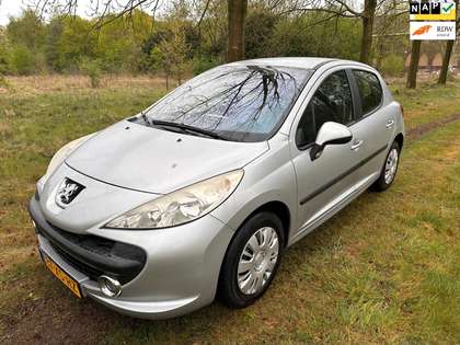 Peugeot 207 1.4 VTi XS apk t/m 24-12-2025 motor niet 100 %
