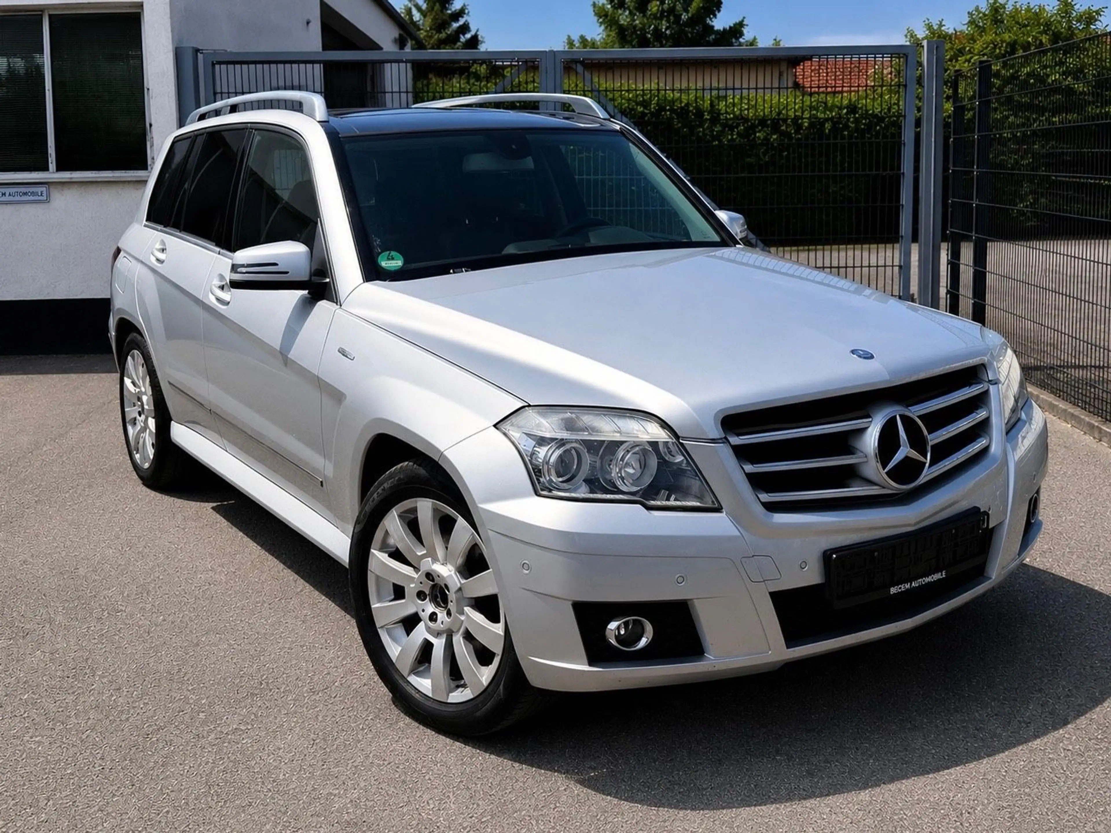 Mercedes-Benz GLK 220 GLK220 CDI BlueEfficiency 4Matic/PANO/TEMP/LEDER — photo 3