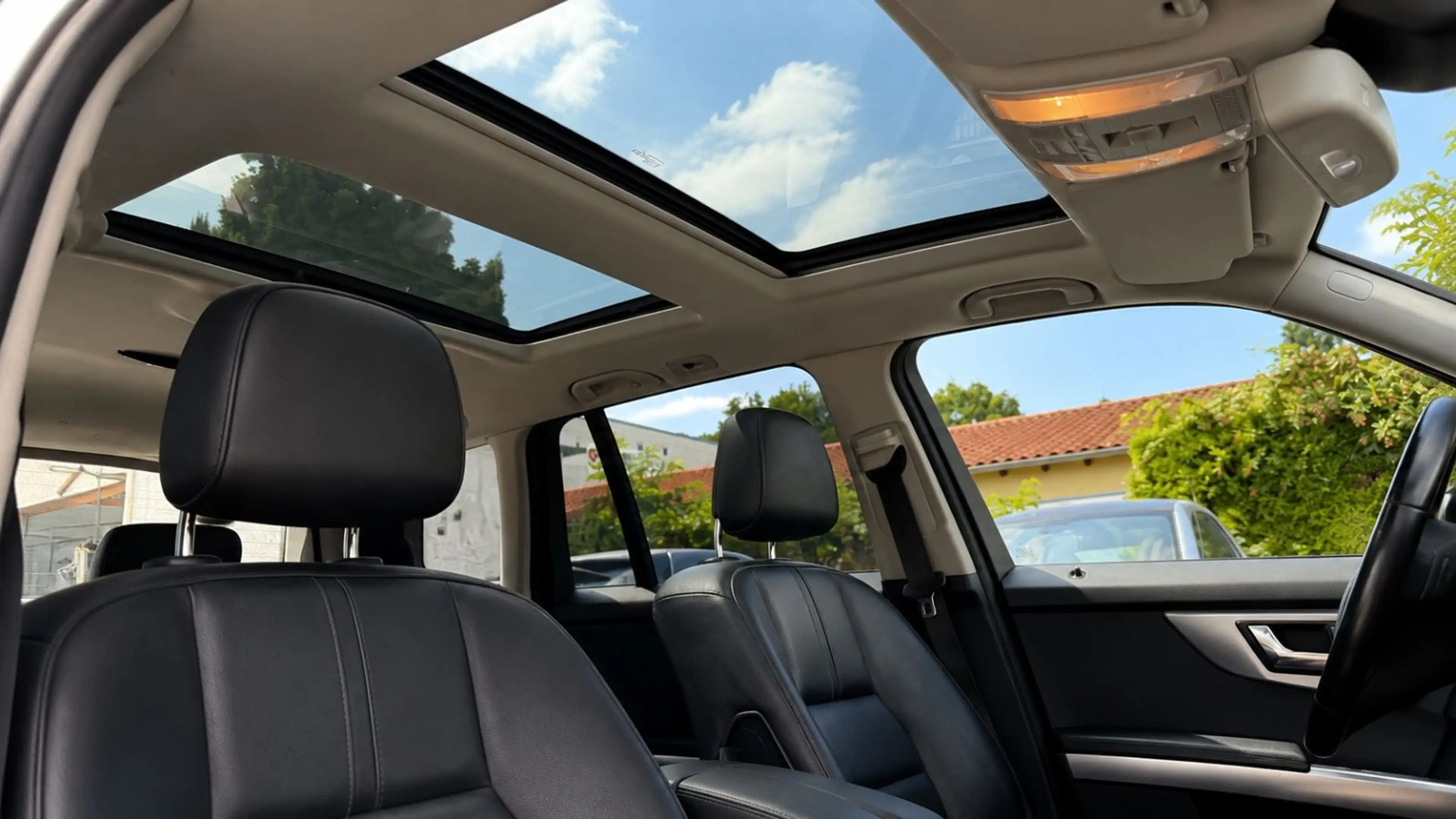 Mercedes-Benz GLK 220 GLK220 CDI BlueEfficiency 4Matic/PANO/TEMP/LEDER — photo 15