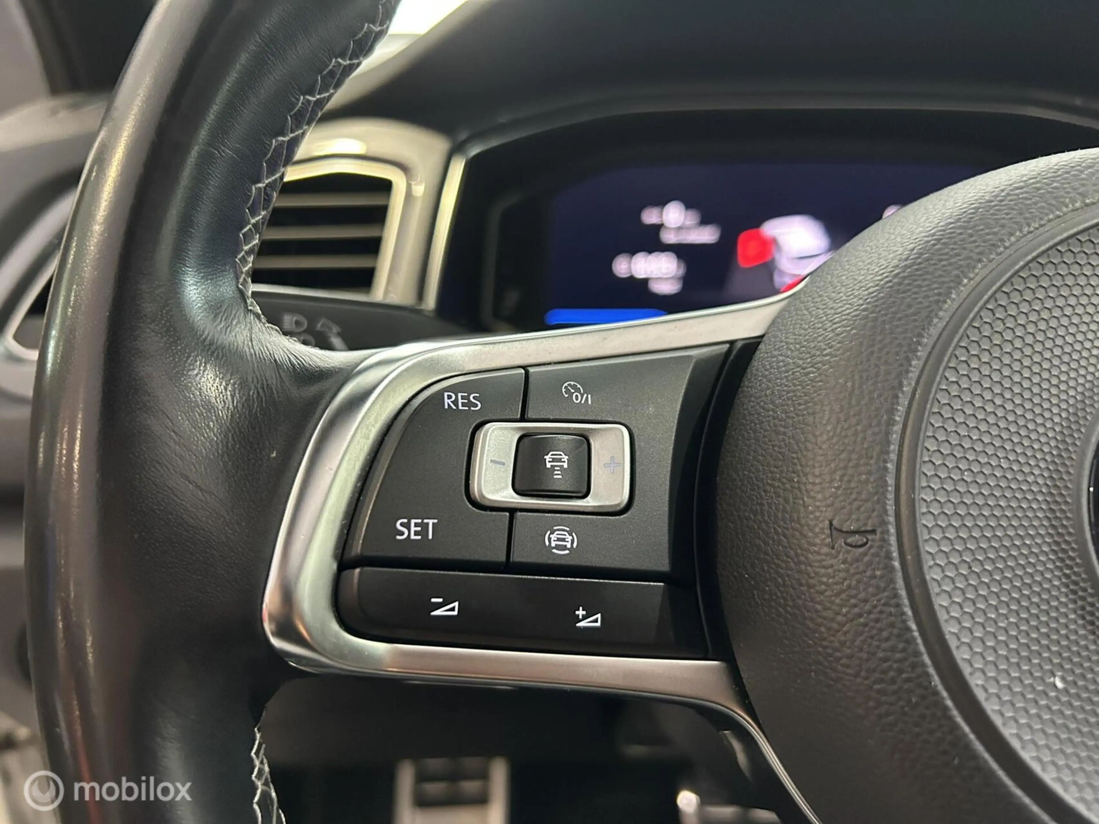 Volkswagen T-Roc 1.5 TS 3x R Line|Panoramadak|Virtual|1e EIG — photo 17