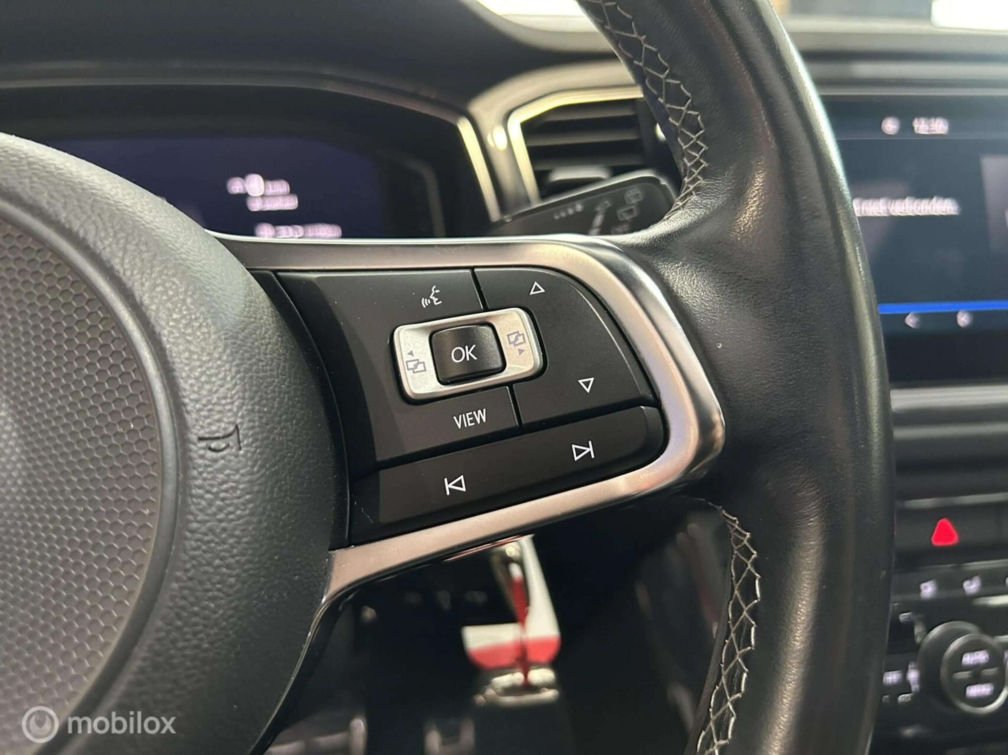Volkswagen T-Roc 1.5 TS 3x R Line|Panoramadak|Virtual|1e EIG — photo 21