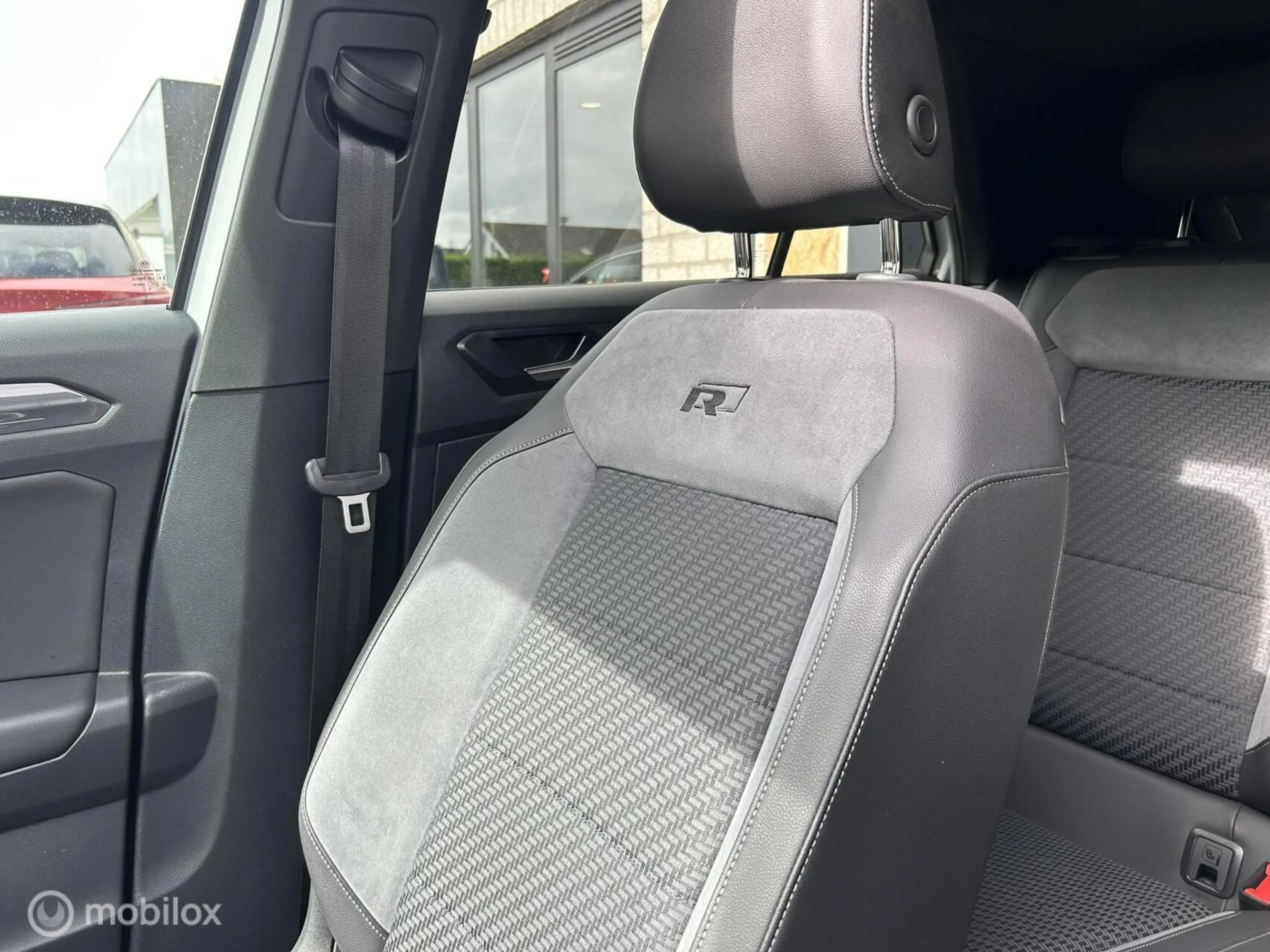 Volkswagen T-Roc 1.5 TS 3x R Line|Panoramadak|Virtual|1e EIG — photo 16