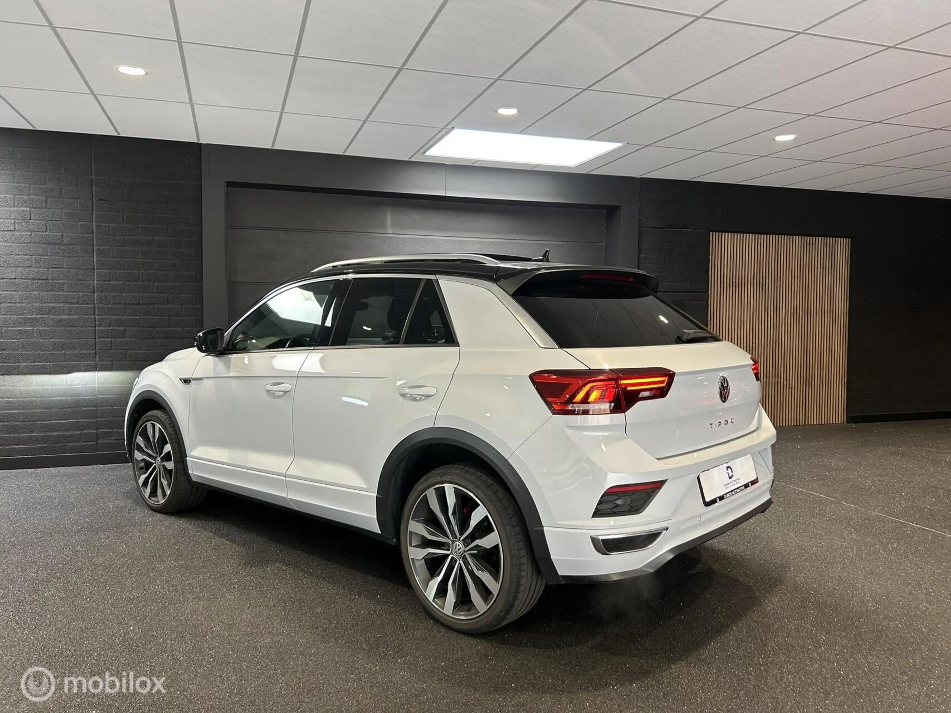 Volkswagen T-Roc 1.5 TS 3x R Line|Panoramadak|Virtual|1e EIG — photo 8