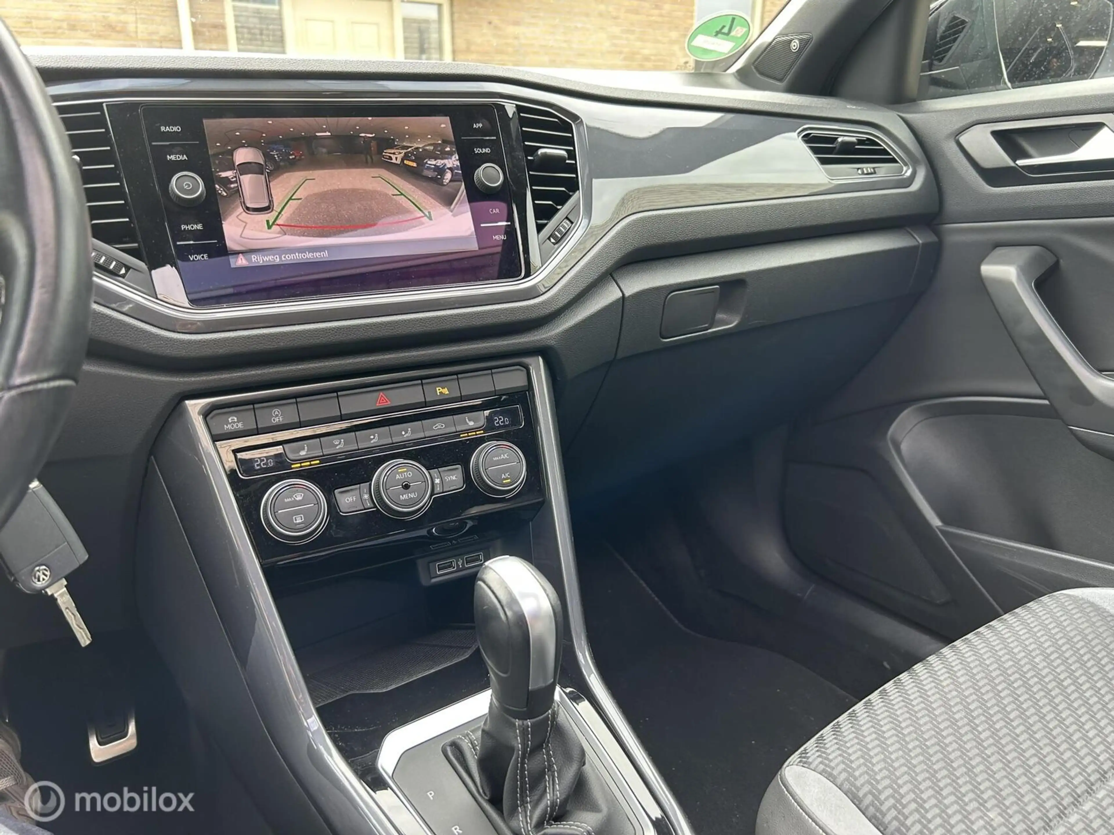 Volkswagen T-Roc 1.5 TS 3x R Line|Panoramadak|Virtual|1e EIG — photo 33