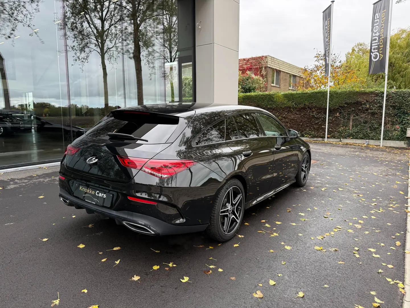 Mercedes-Benz CLA 180 AMG LINE,Sfeerlicht,Sportzetels,Camera,leder/Alcan Zwart - 2