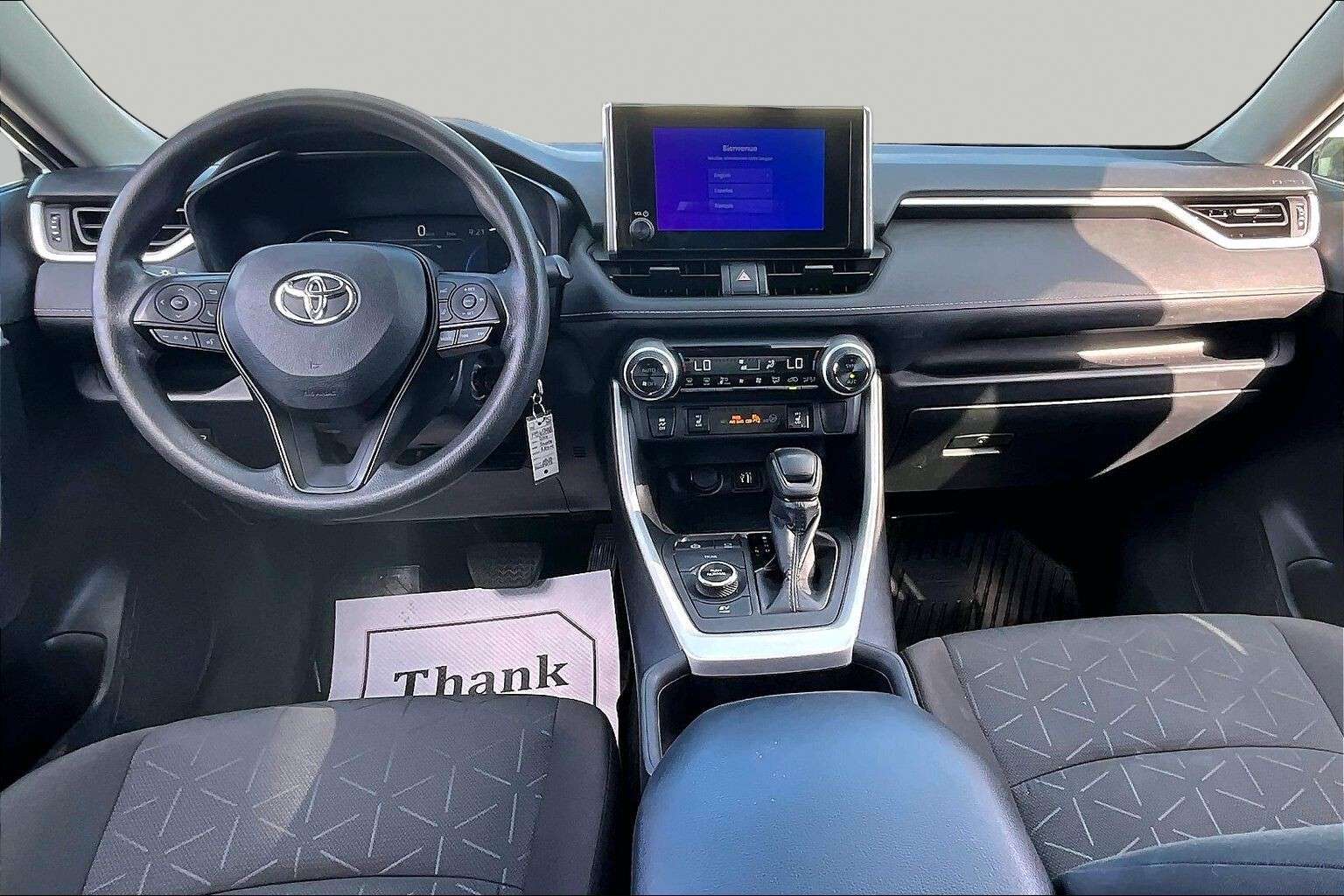 2024 Toyota RAV4 Hybrid LE | AWD | 4x4 | Sunroof | Heated Seats — снимка 1