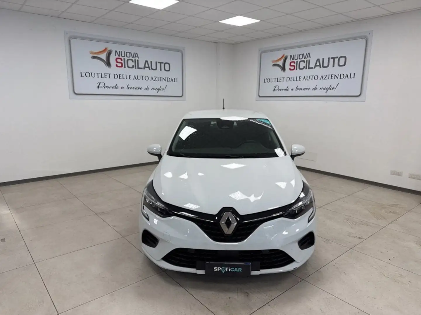 Renault Clio V 2019 1.0 tce Zen 90cv my21 Bianco - 1
