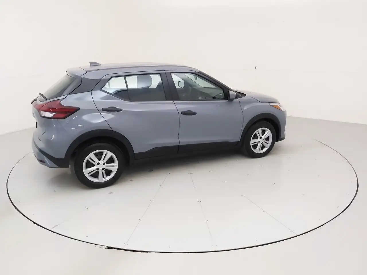 Nissan Kicks photo Nissan Kicks