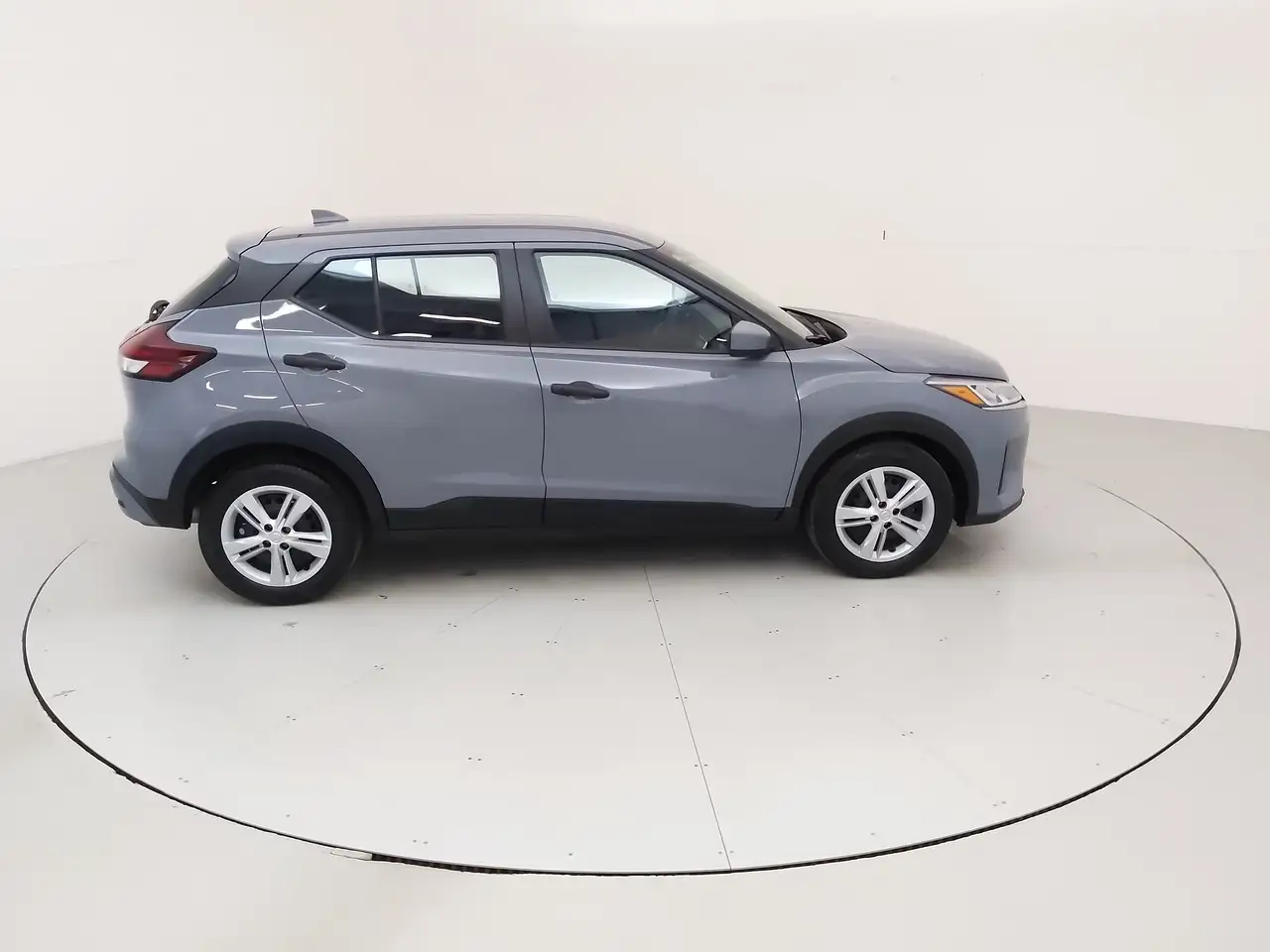 Nissan Kicks photo Nissan Kicks