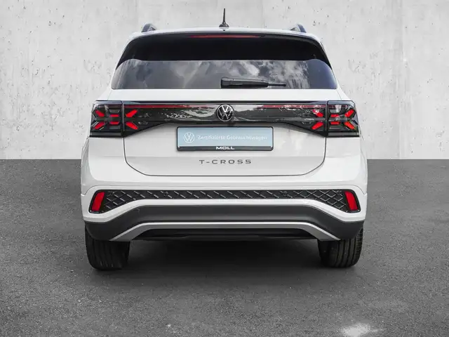 Volkswagen T-Cross view 6