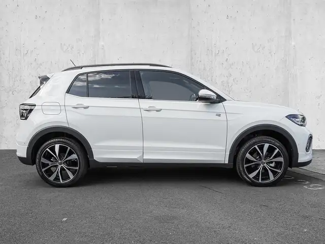 Volkswagen T-Cross view 5