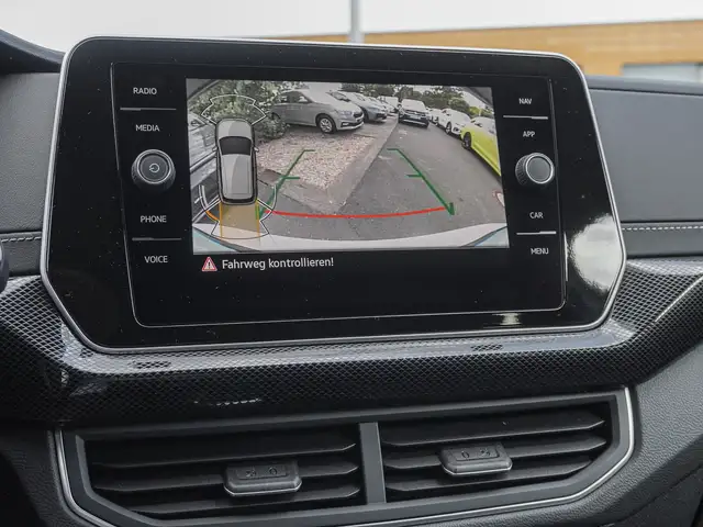 Volkswagen T-Cross view 13