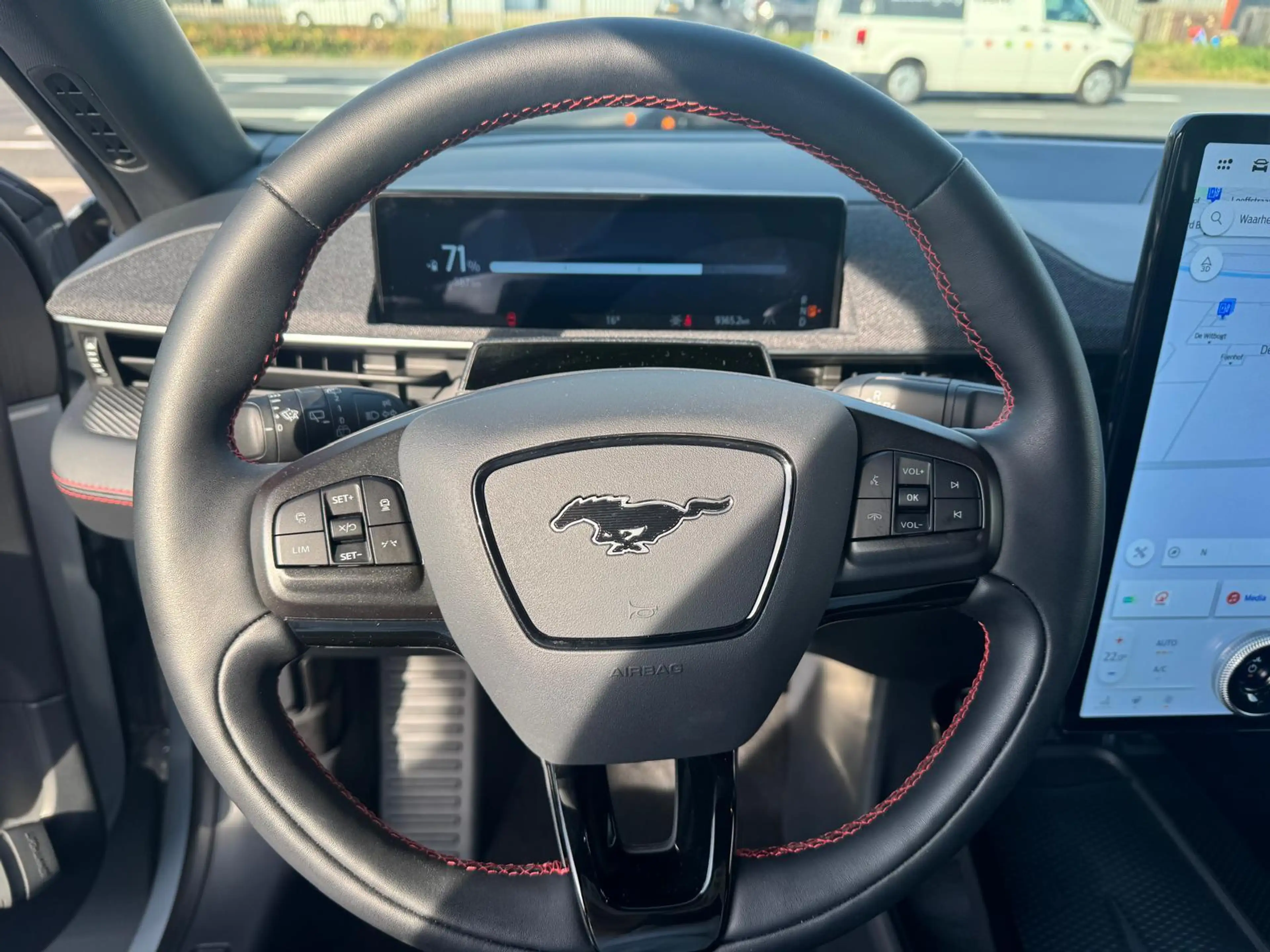 Ford Mustang Mach-E Extended Premium RWD 88 kWh | Elektr. Bestuurderss — photo 10