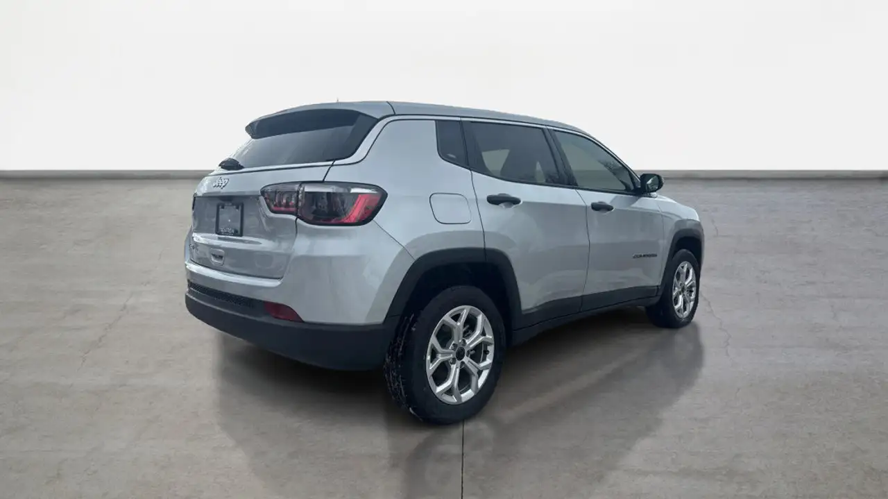 Jeep Compass снимка Jeep Compass