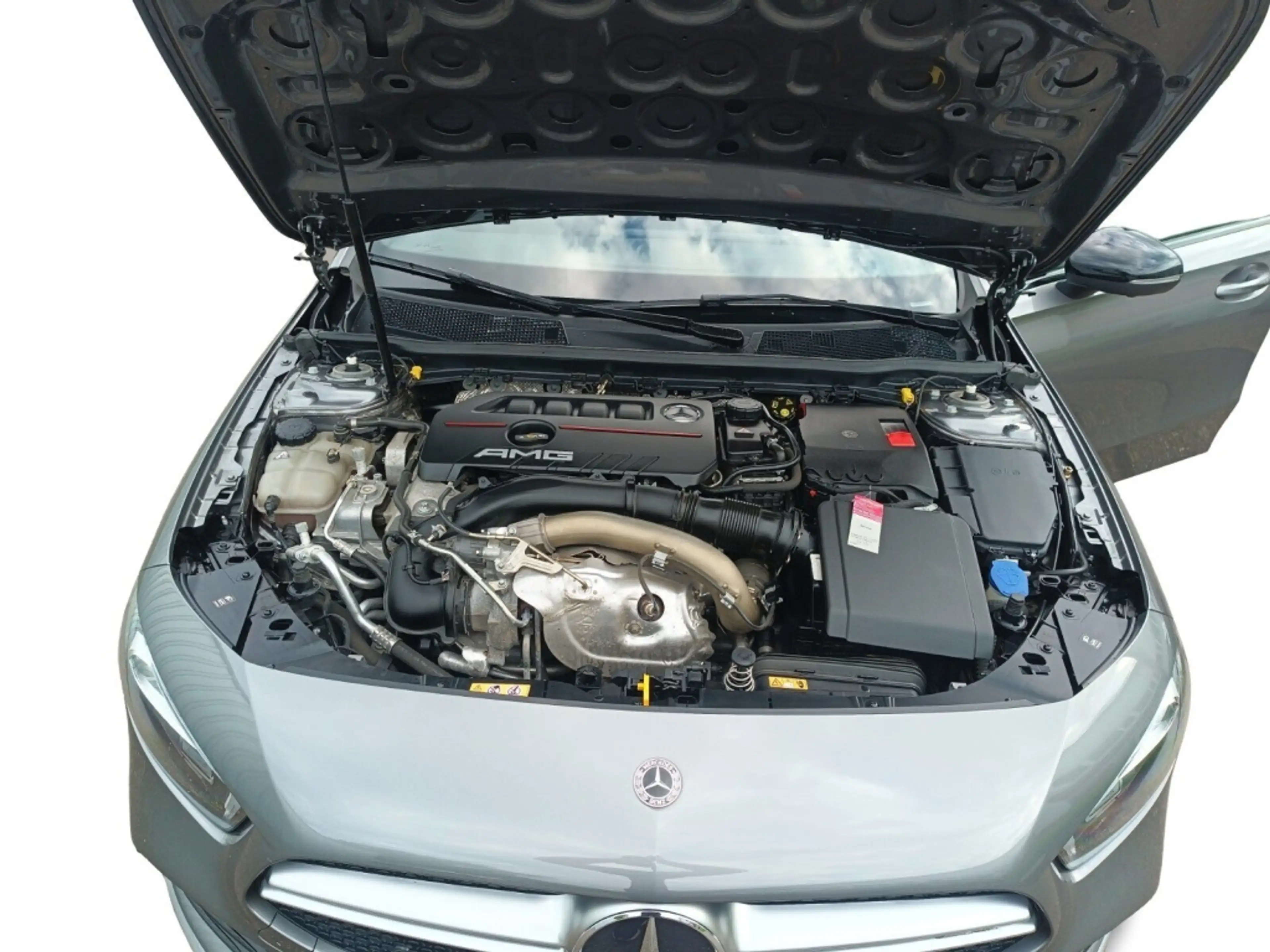 Mercedes-Benz A 35 AMG A 35 4MATIC Limousine 360 AUT Bel.Sitz DynLicht — photo 10