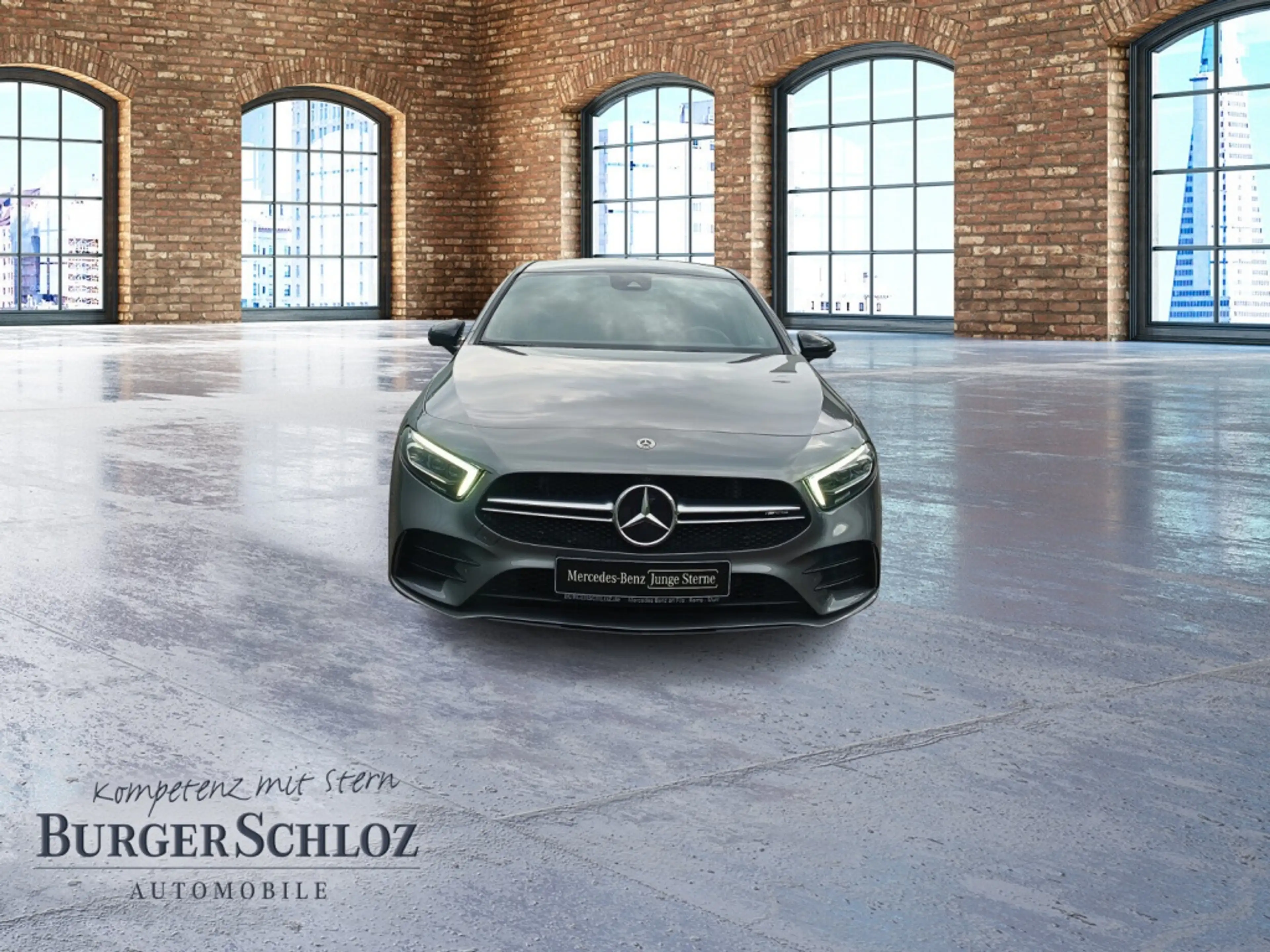 Mercedes-Benz A 35 AMG A 35 4MATIC Limousine 360 AUT Bel.Sitz DynLicht — photo 2